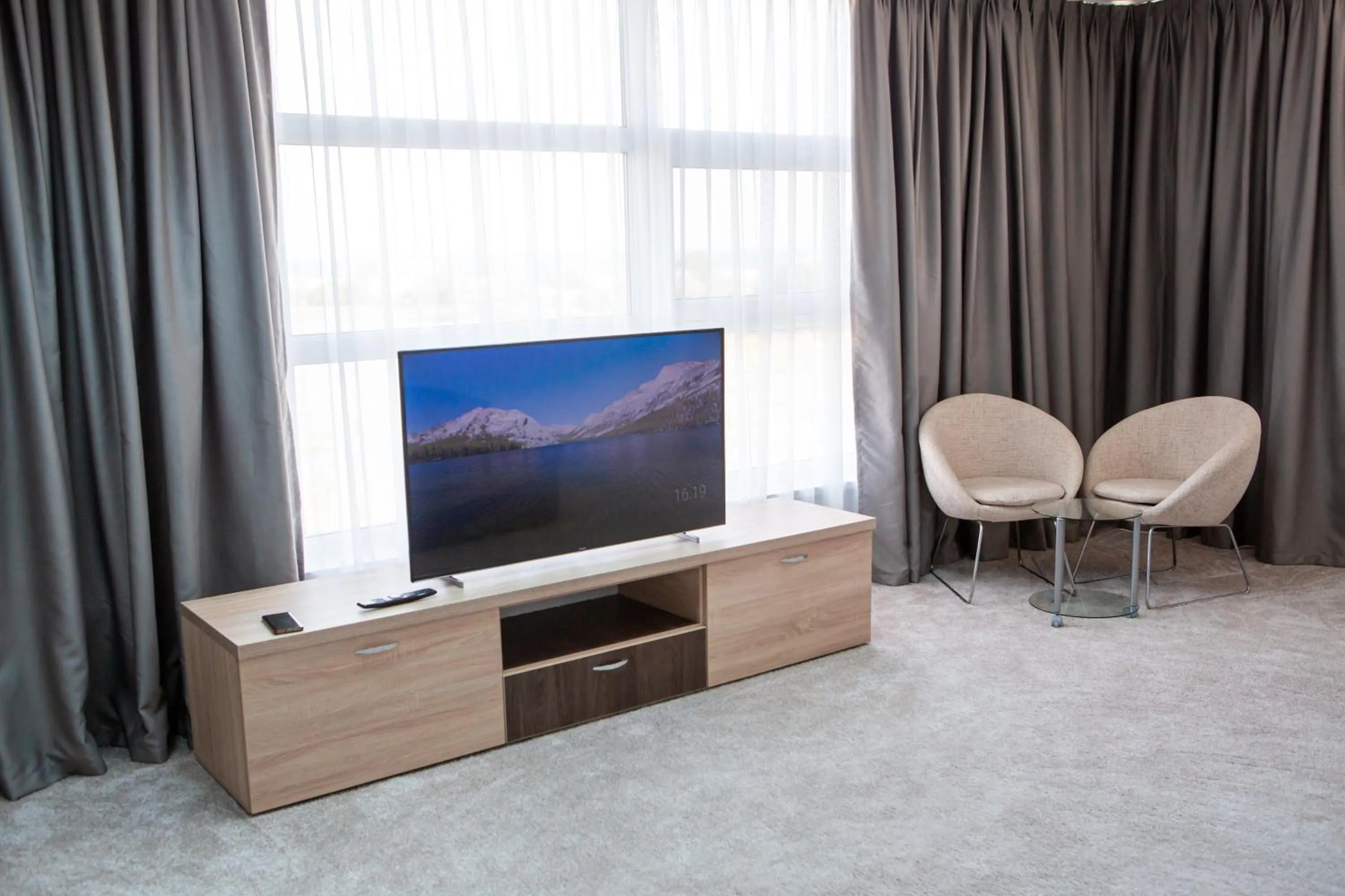 TV and multimedia in Hotel 2D Resort and Spa