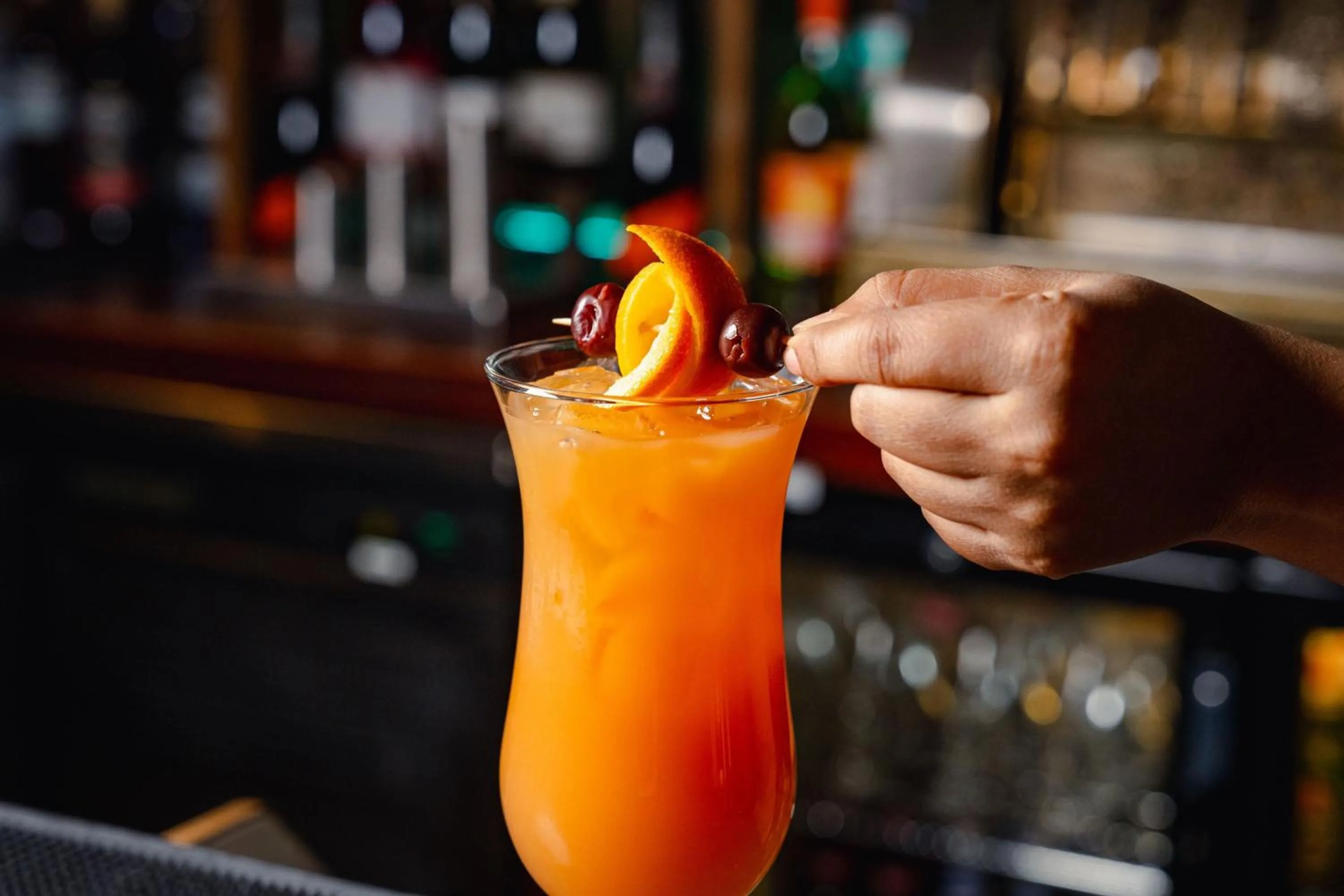 Restaurant/places to eat in Sheraton Skyline Hotel London Heathrow