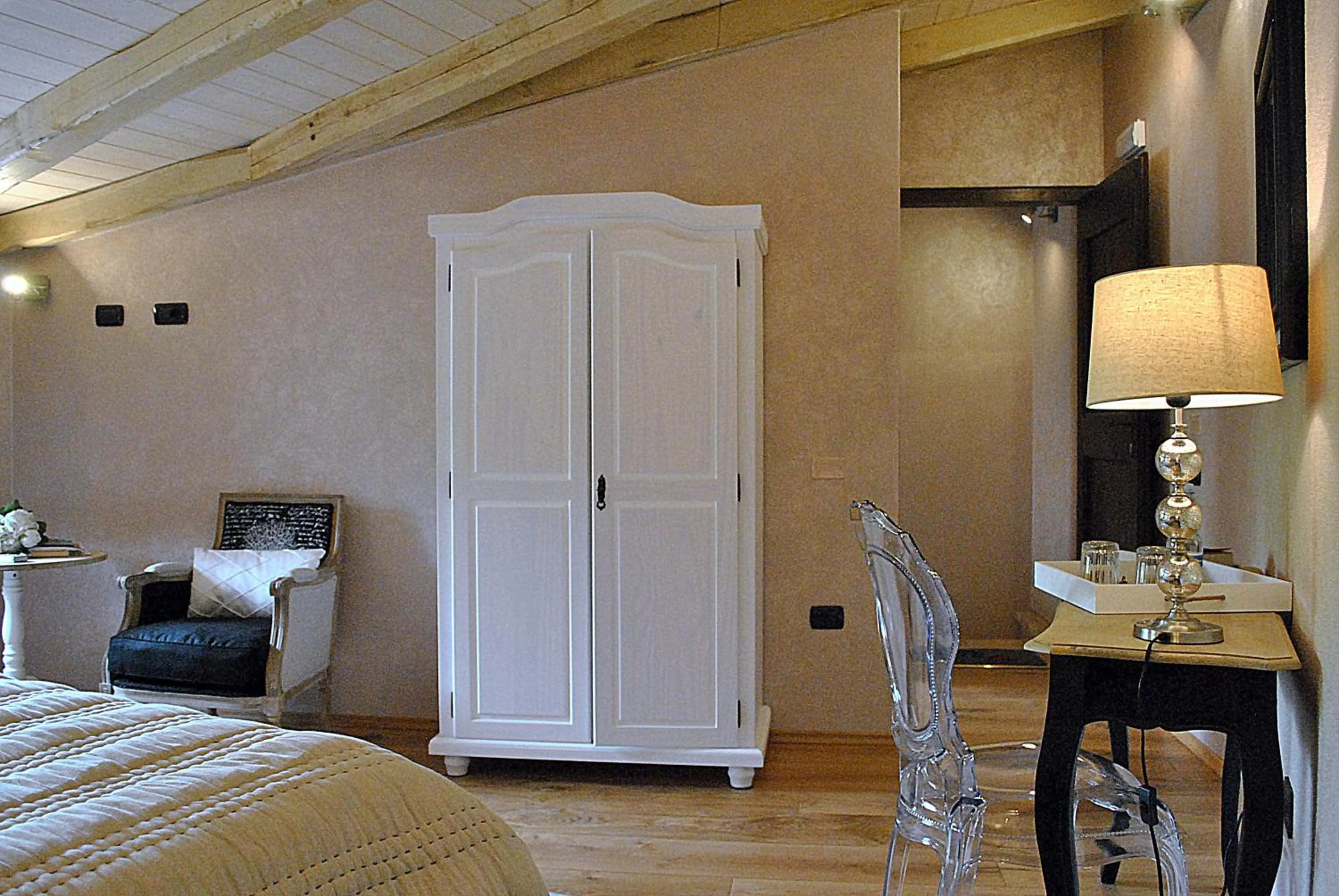 Photo of the whole room, Bed in Antica Locanda Lunetta