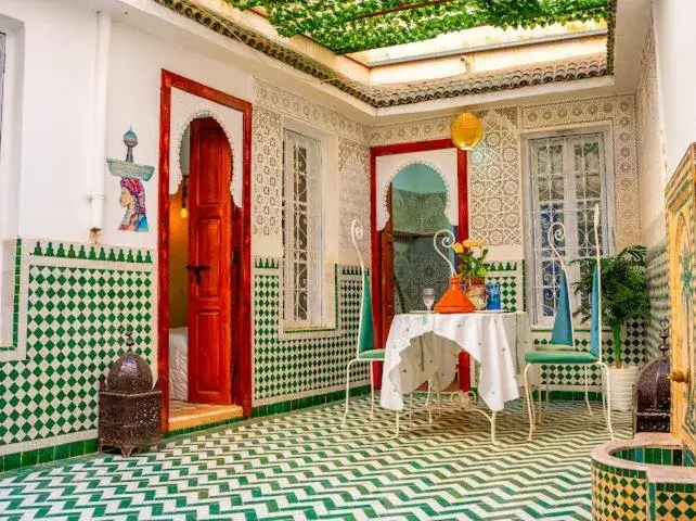 Double Room in Dar Sarsar Artistic Music Double Room in Dar Sarsar Artistic Music