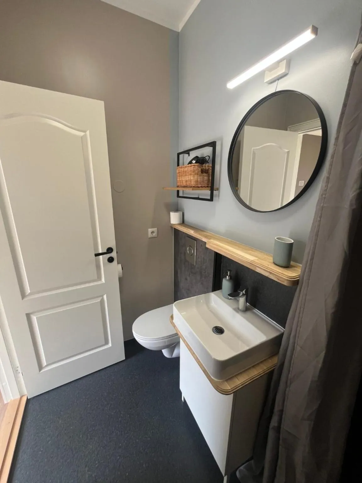 Bathroom in Hotel Hafnarfjall