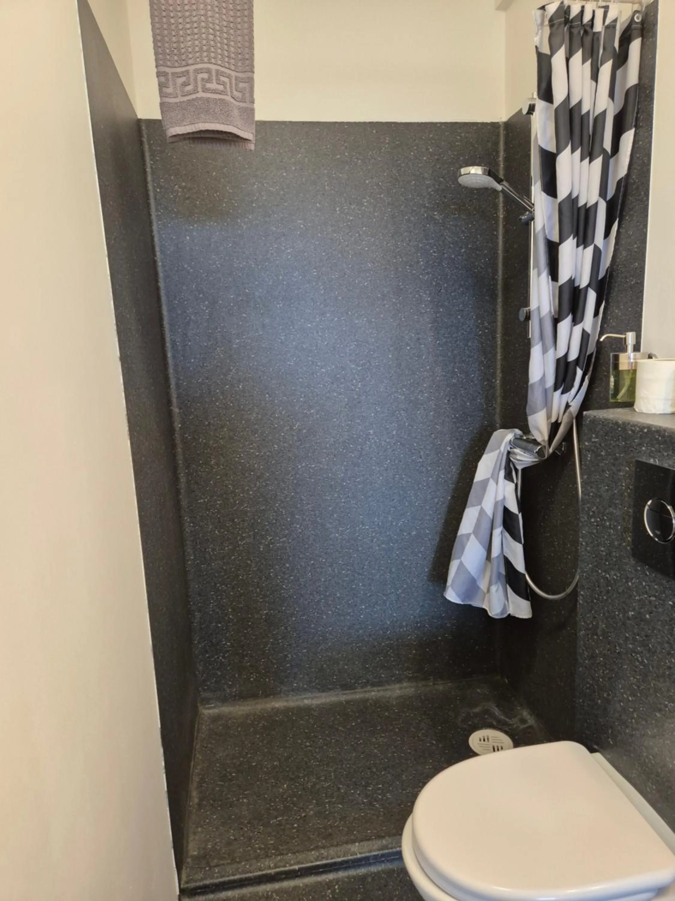 Bathroom in Hotel Hafnarfjall