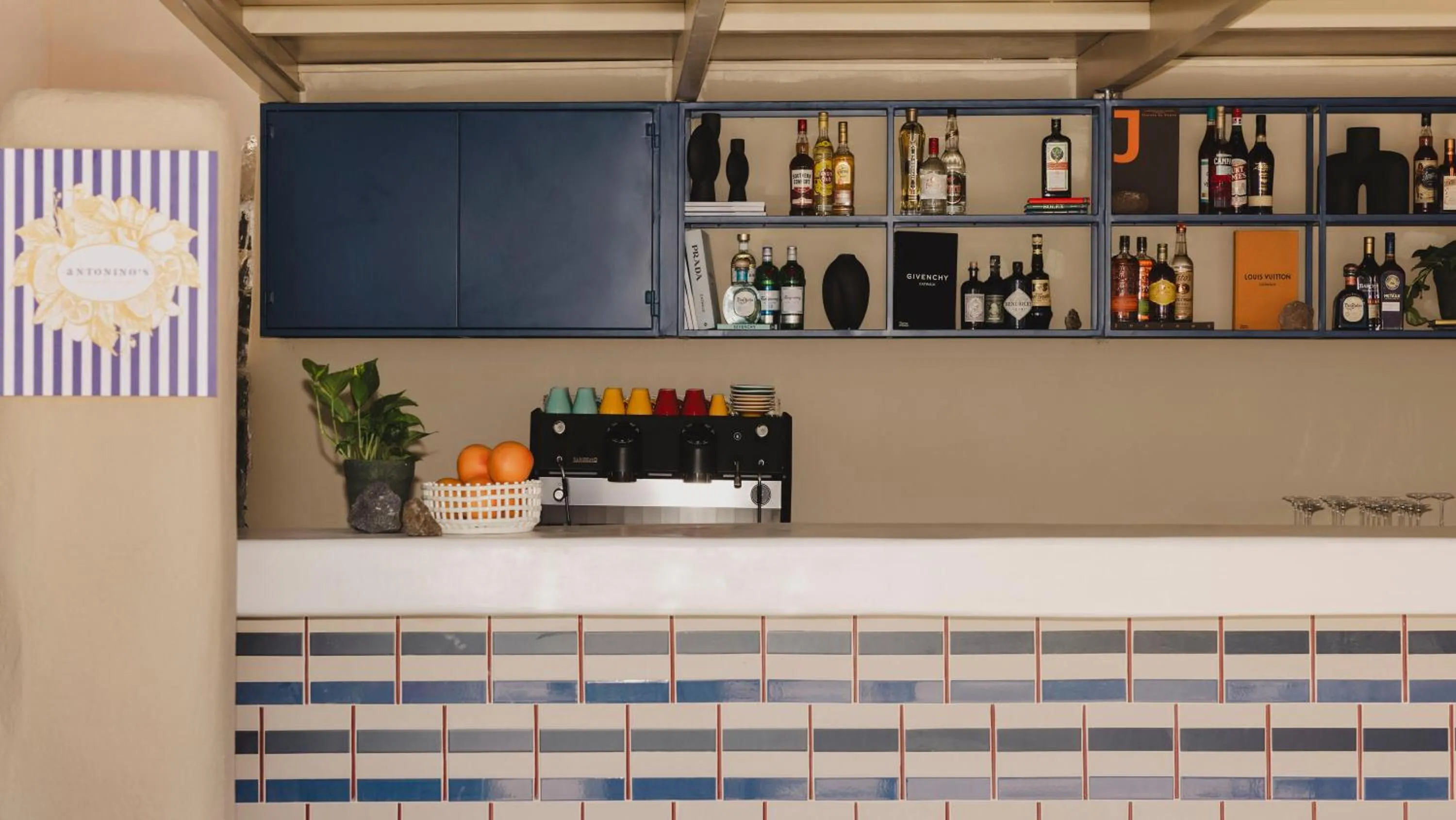 Lounge or bar in Neema Maison Finikia Santorini