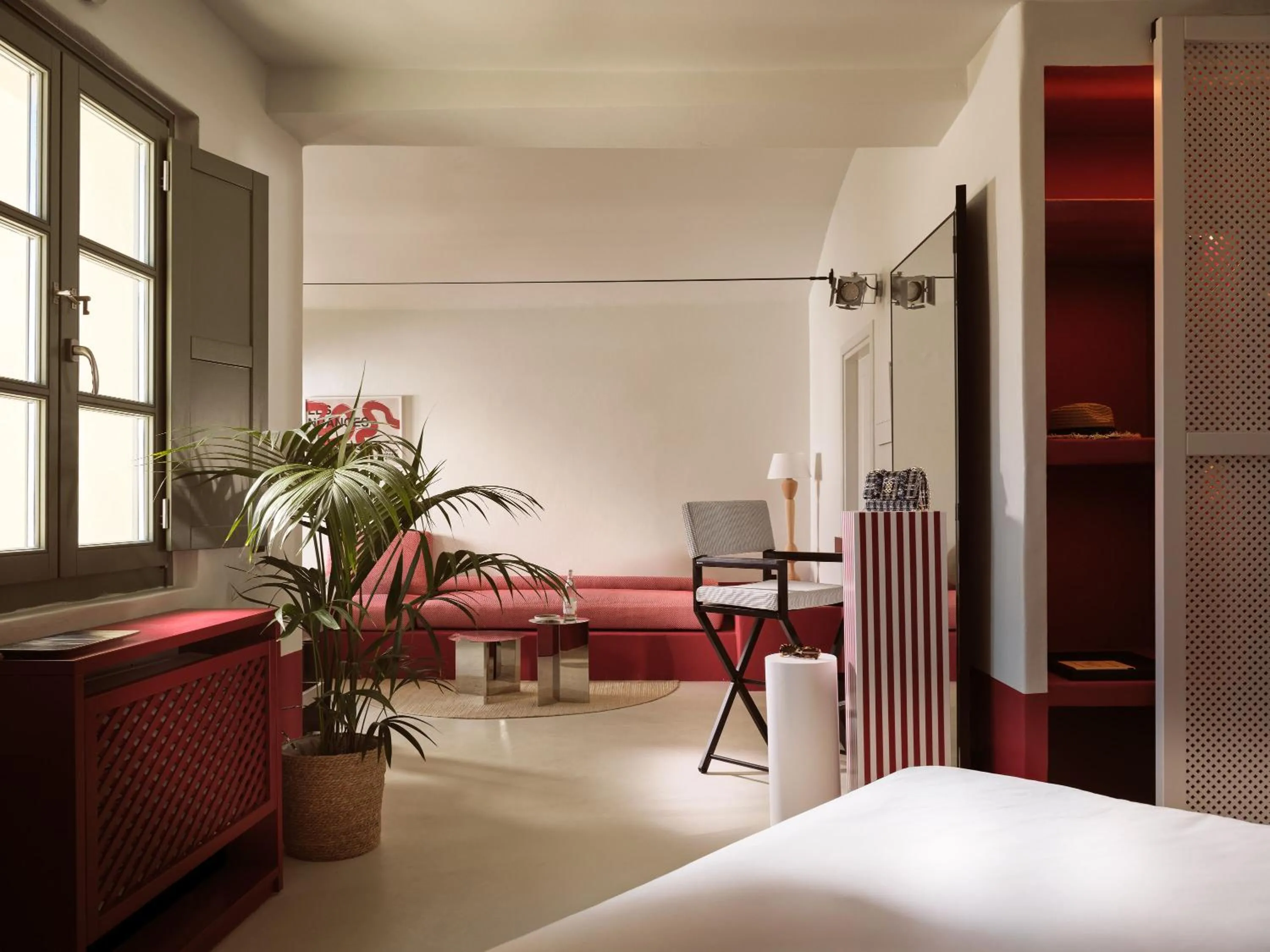 Photo of the whole room, Bed in Neema Maison Finikia Santorini