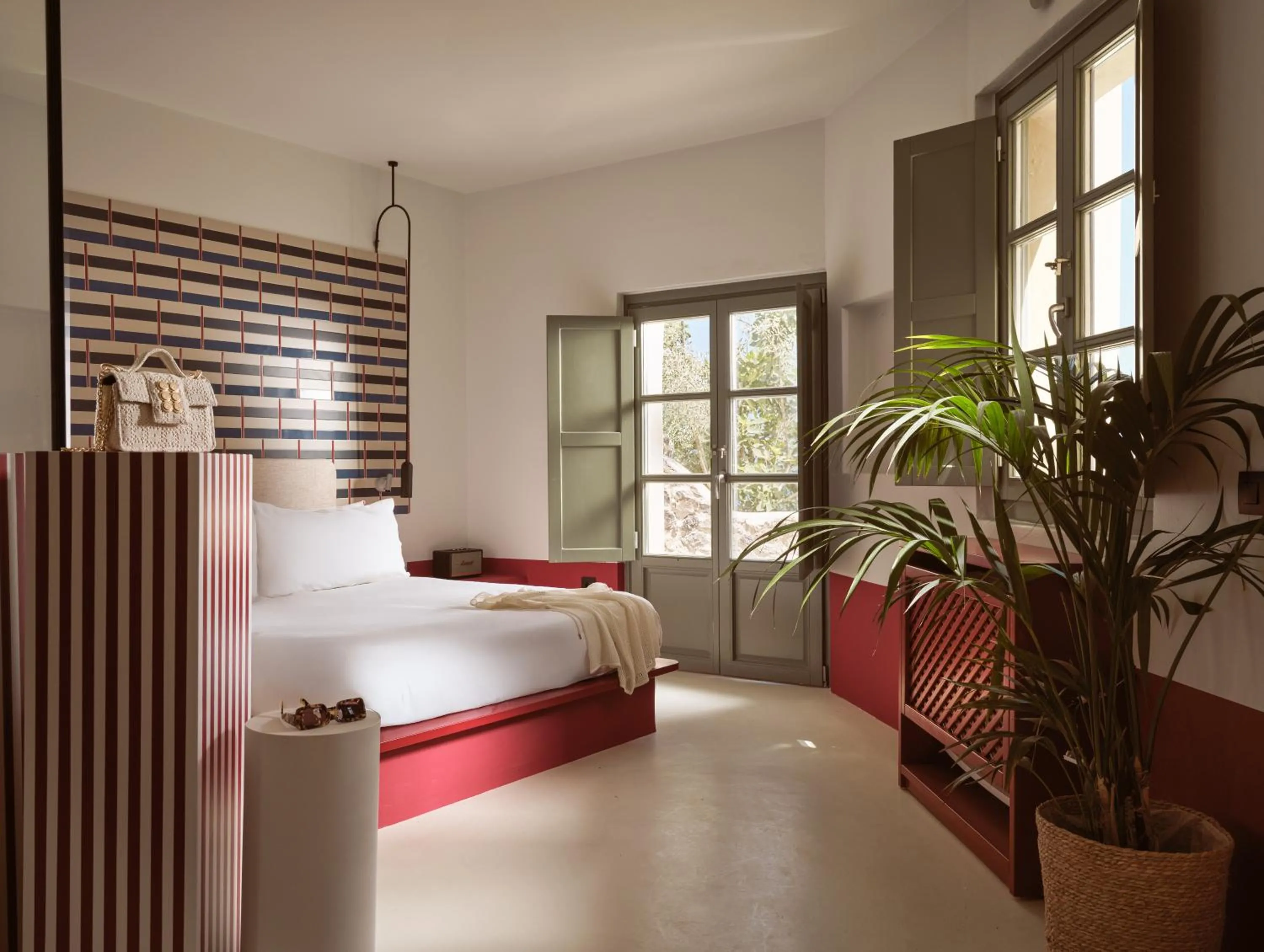 Bed in Neema Maison Finikia Santorini