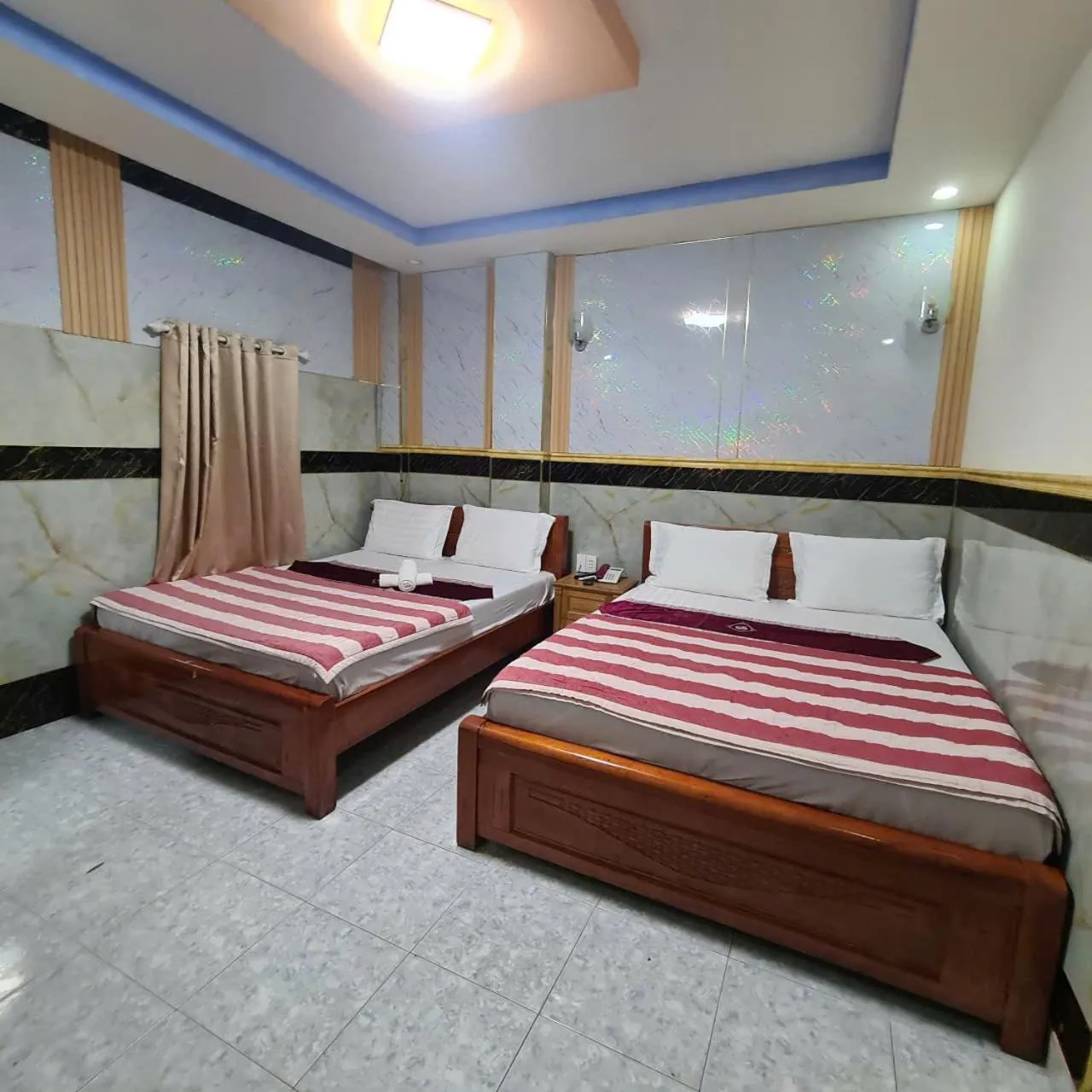 Bed in HONG CUC Hotel