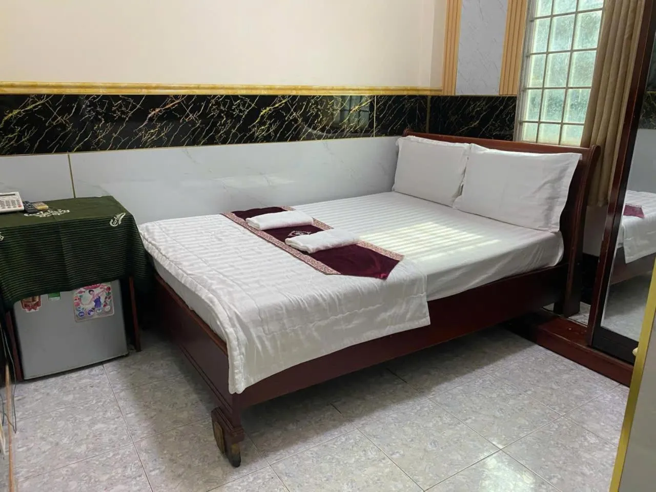 Bed in HONG CUC Hotel