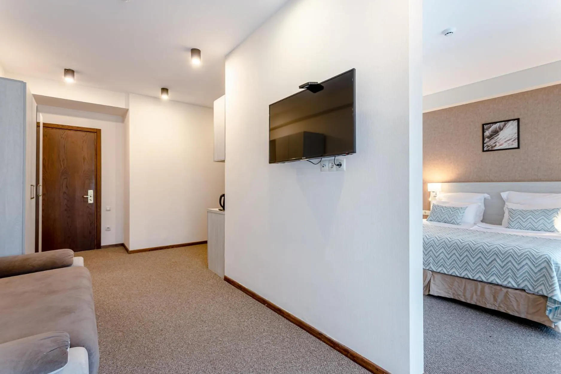 TV and multimedia, Bed in AuRoom Bakuriani Resort