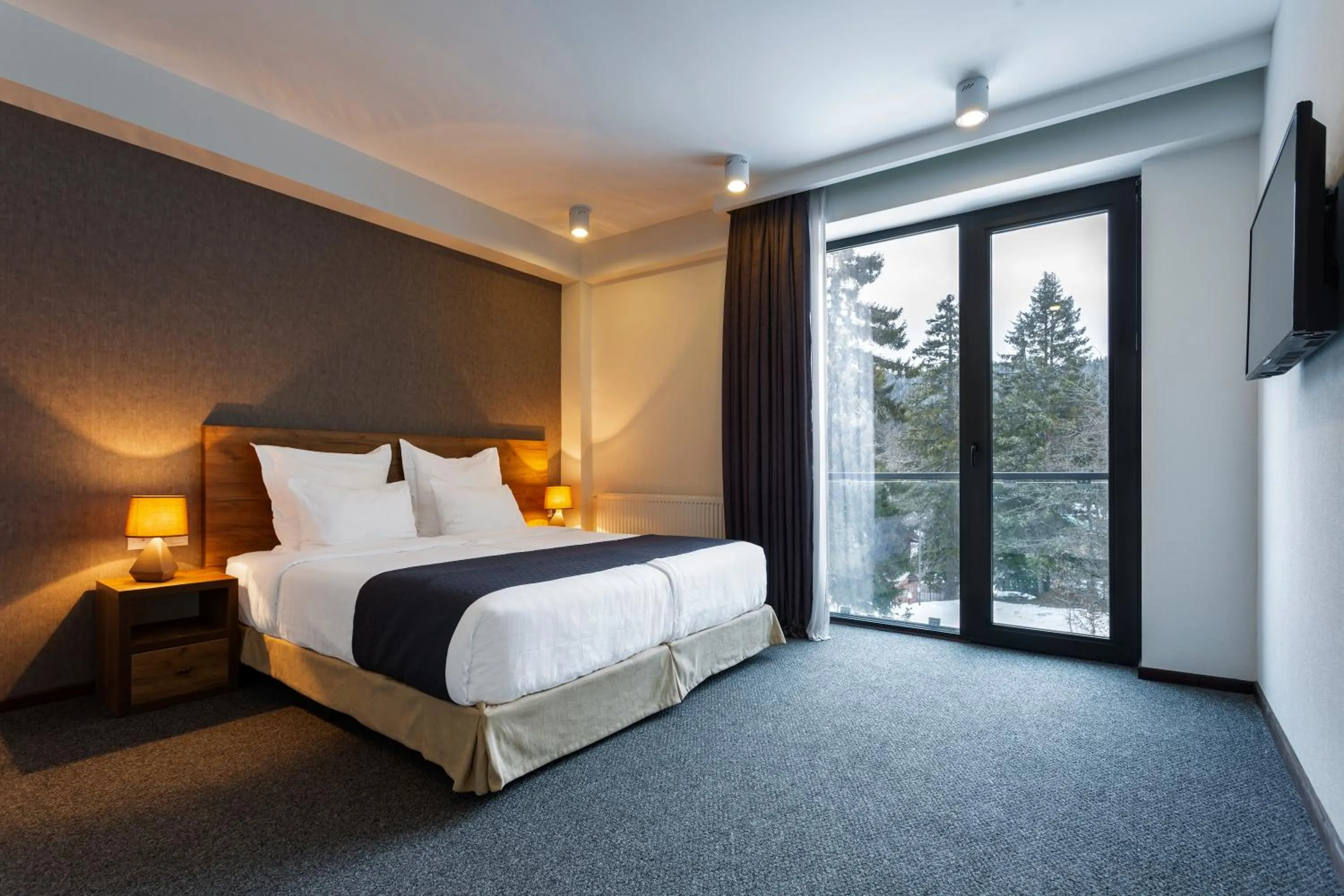 Mountain view, Bed in AuRoom Bakuriani Resort