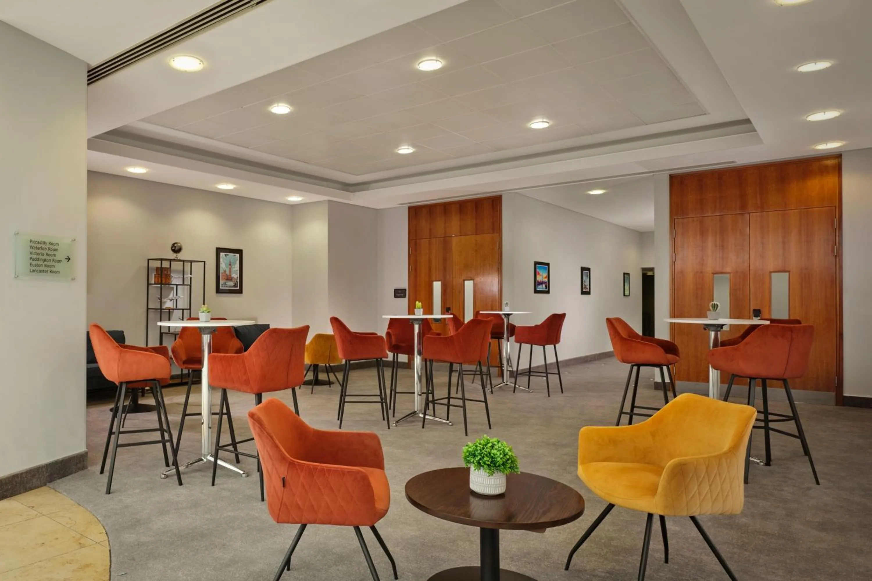 Meeting/conference room in Sheraton Heathrow Hotel