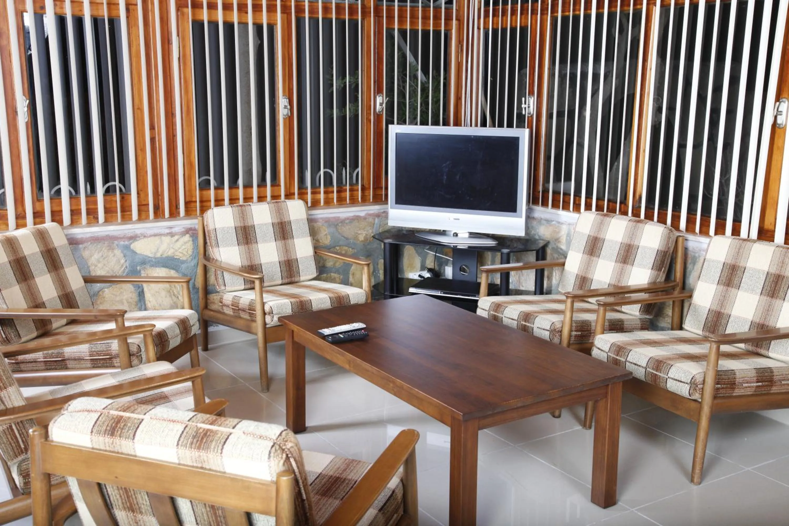 TV and multimedia in Apollon Hotel