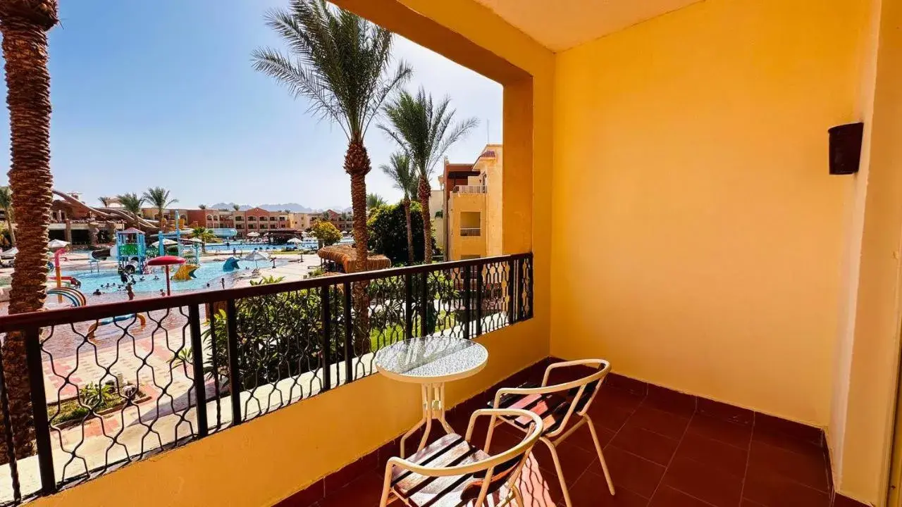 Property building in Regency Plaza Aqua Park and Spa Resort Property building in Regency Plaza Aqua Park and Spa Resort