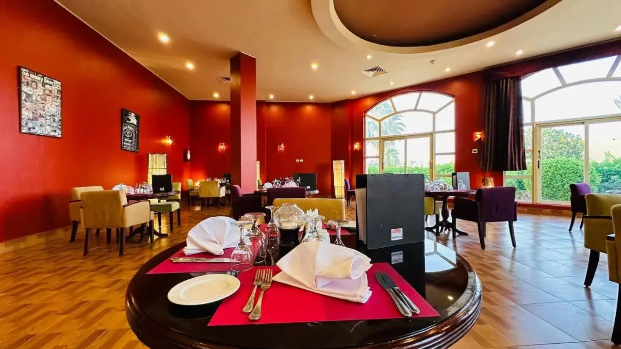 Restaurant/places to eat in Regency Plaza Aqua Park and Spa Resort Restaurant/places to eat in Regency Plaza Aqua Park and Spa Resort