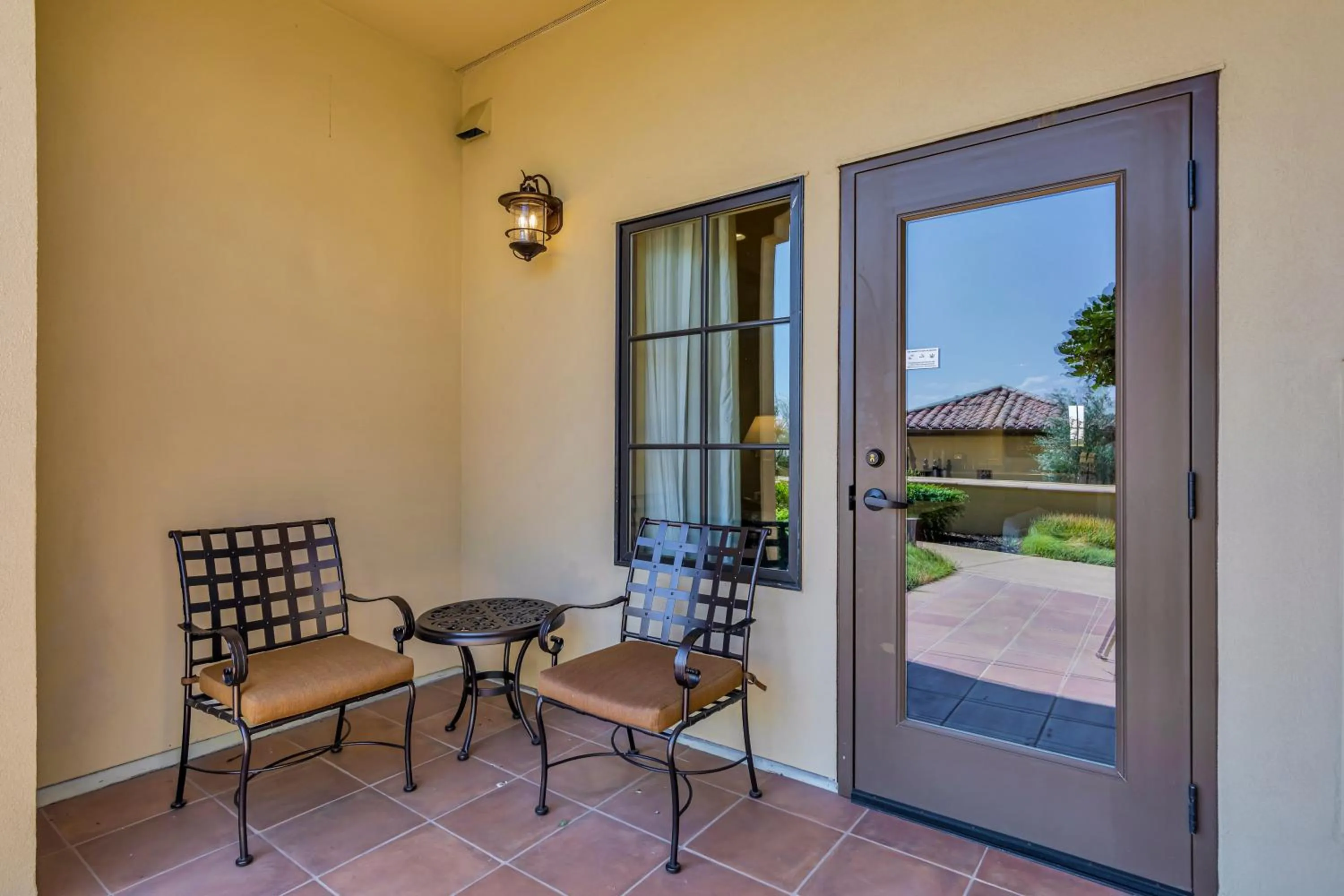 Patio in The Murieta Inn and Spa