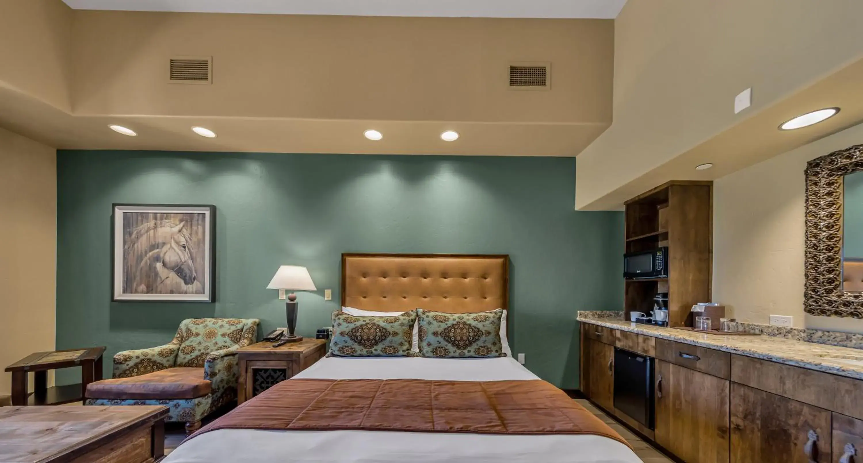 Deluxe King Room in The Murieta Inn and Spa Deluxe King Room in The Murieta Inn and Spa