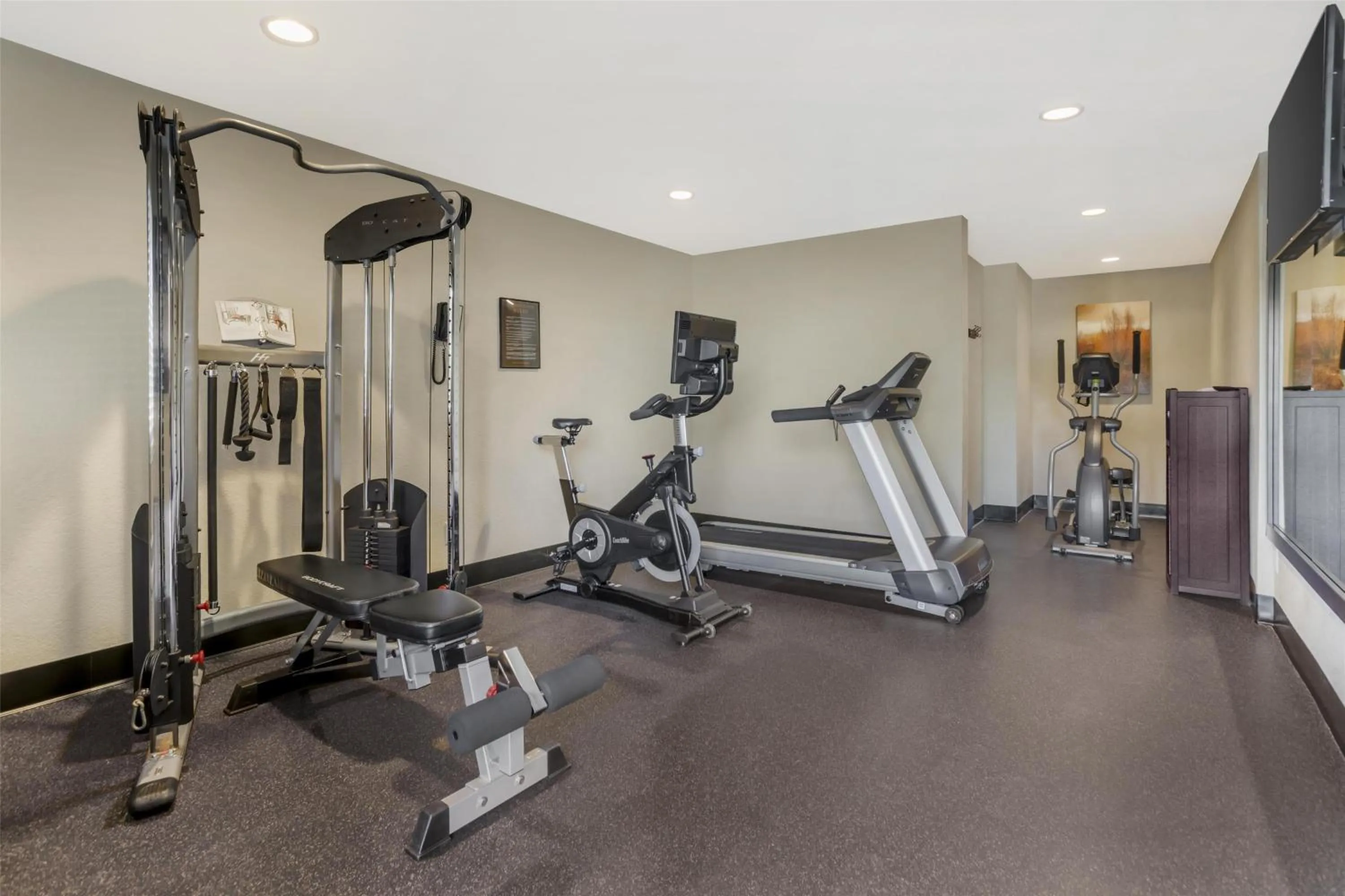 Fitness centre/facilities in Best Western Plus Pleasanton Inn