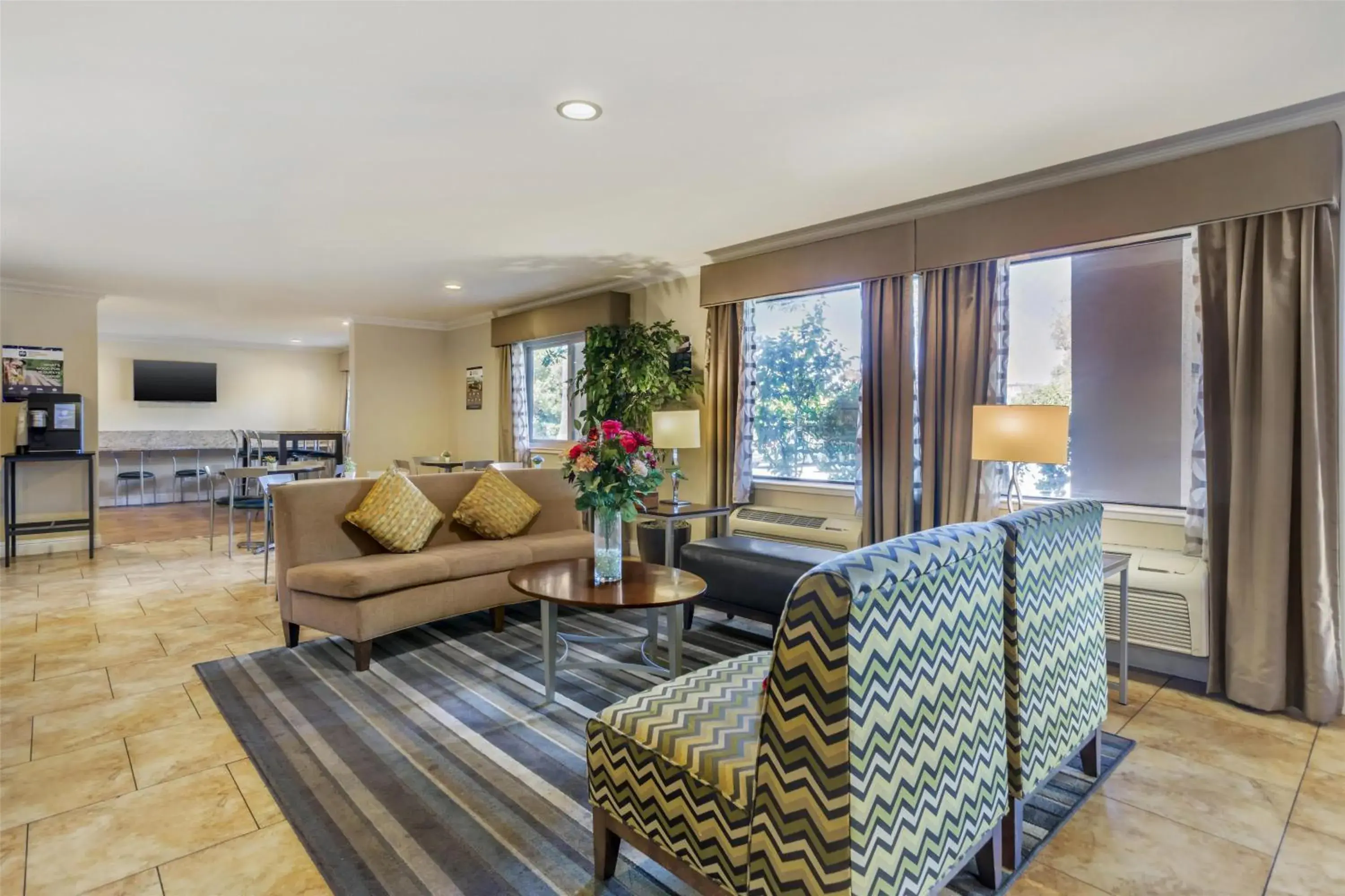 Lobby or reception in Best Western Plus Pleasanton Inn Lobby or reception in Best Western Plus Pleasanton Inn