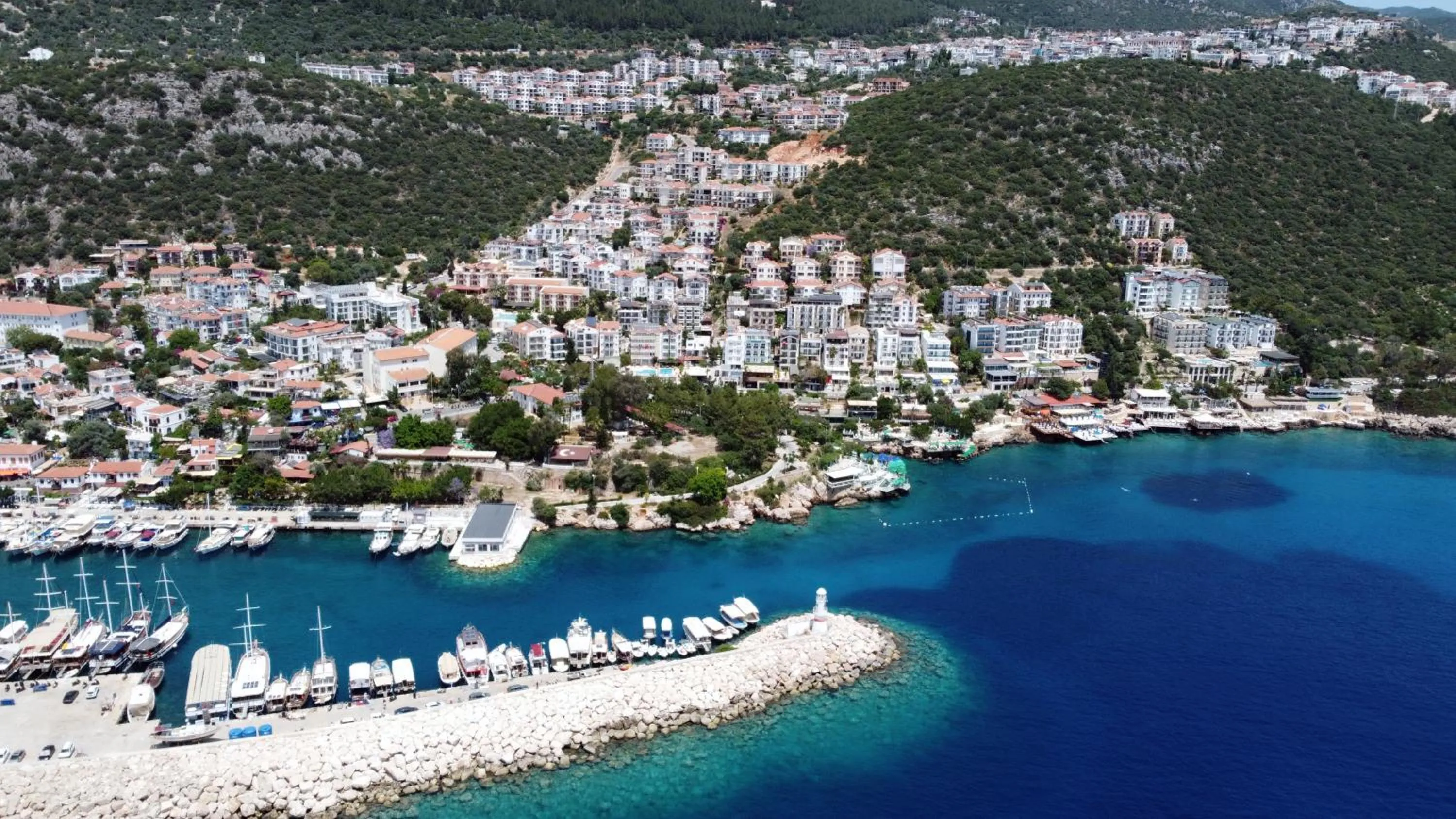 Nur Hotel