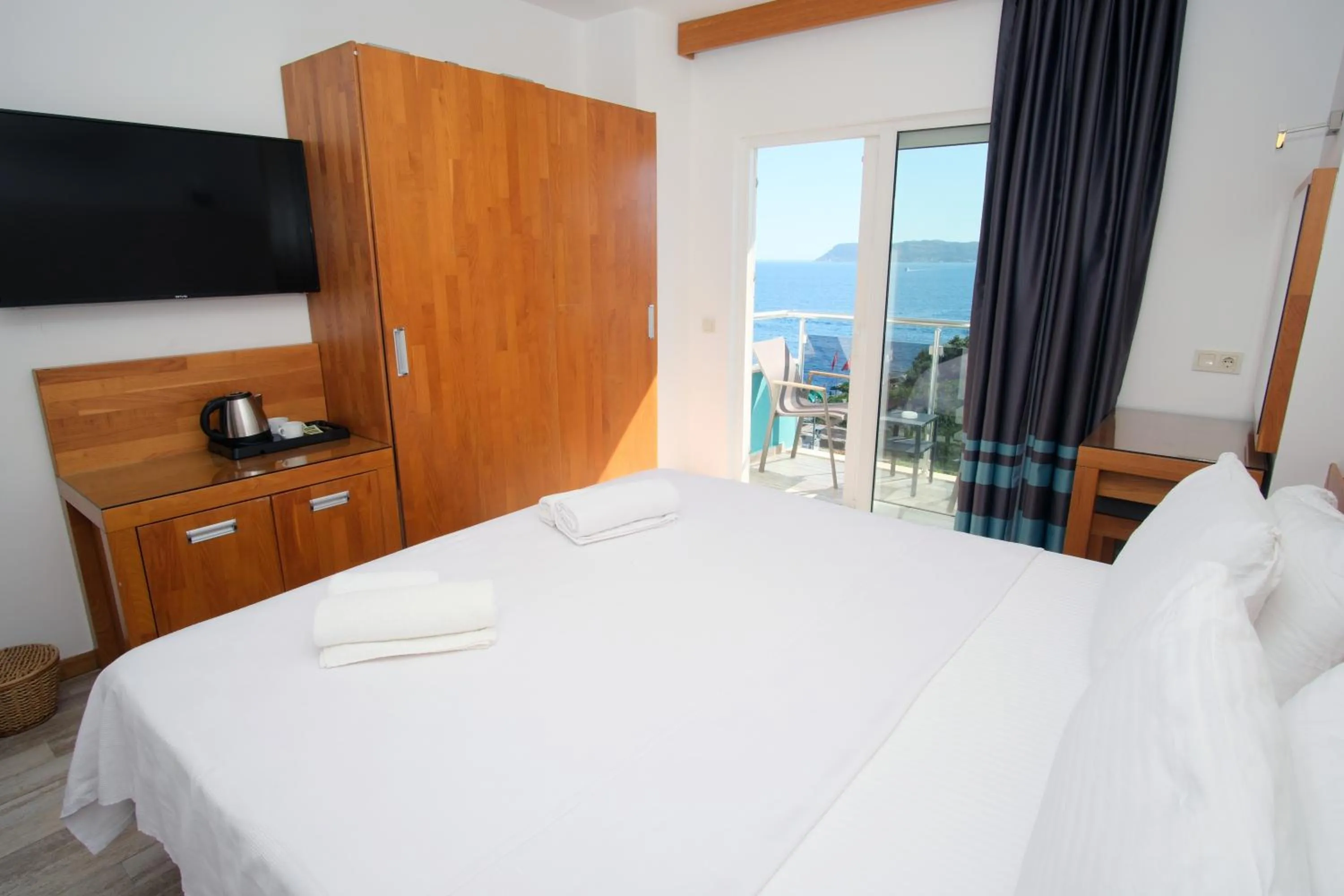 Nur Hotel