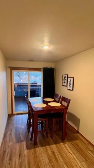 Dining area in Obertal Inn