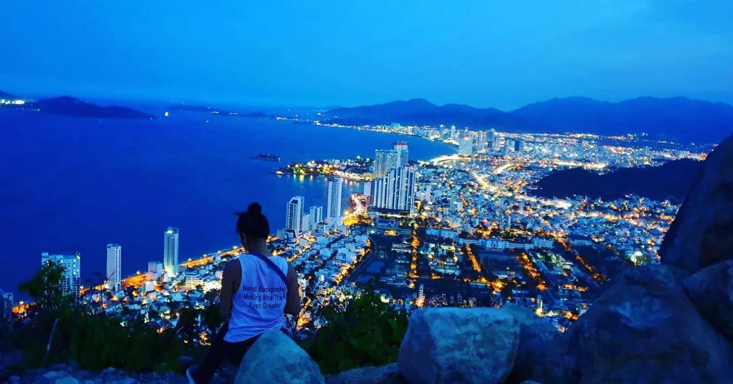 Hiking in Bondi Backpackers Nhatrang