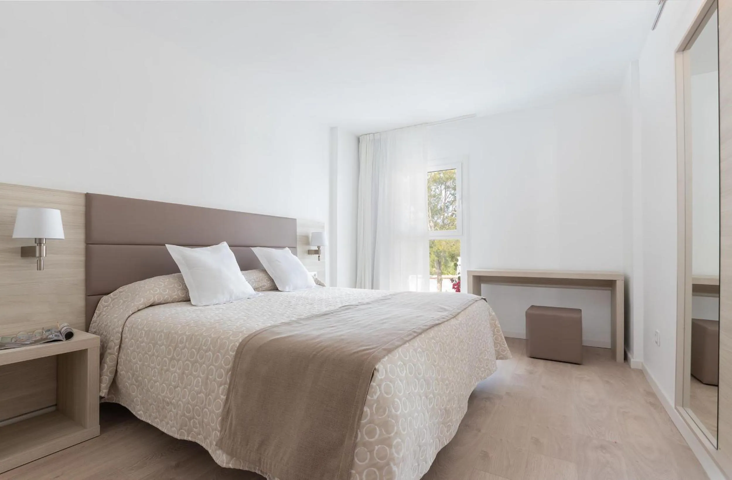 Bed in Hotel Palia Puerto del Sol 3 Sup