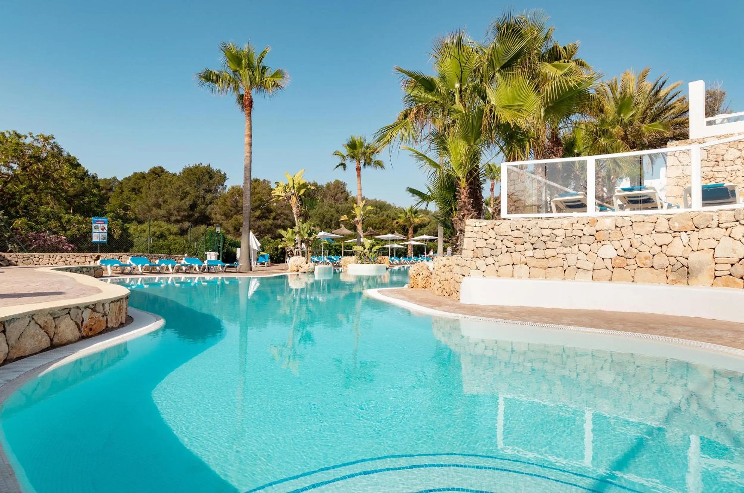 Swimming pool in Hotel Palia Puerto del Sol 3 Sup