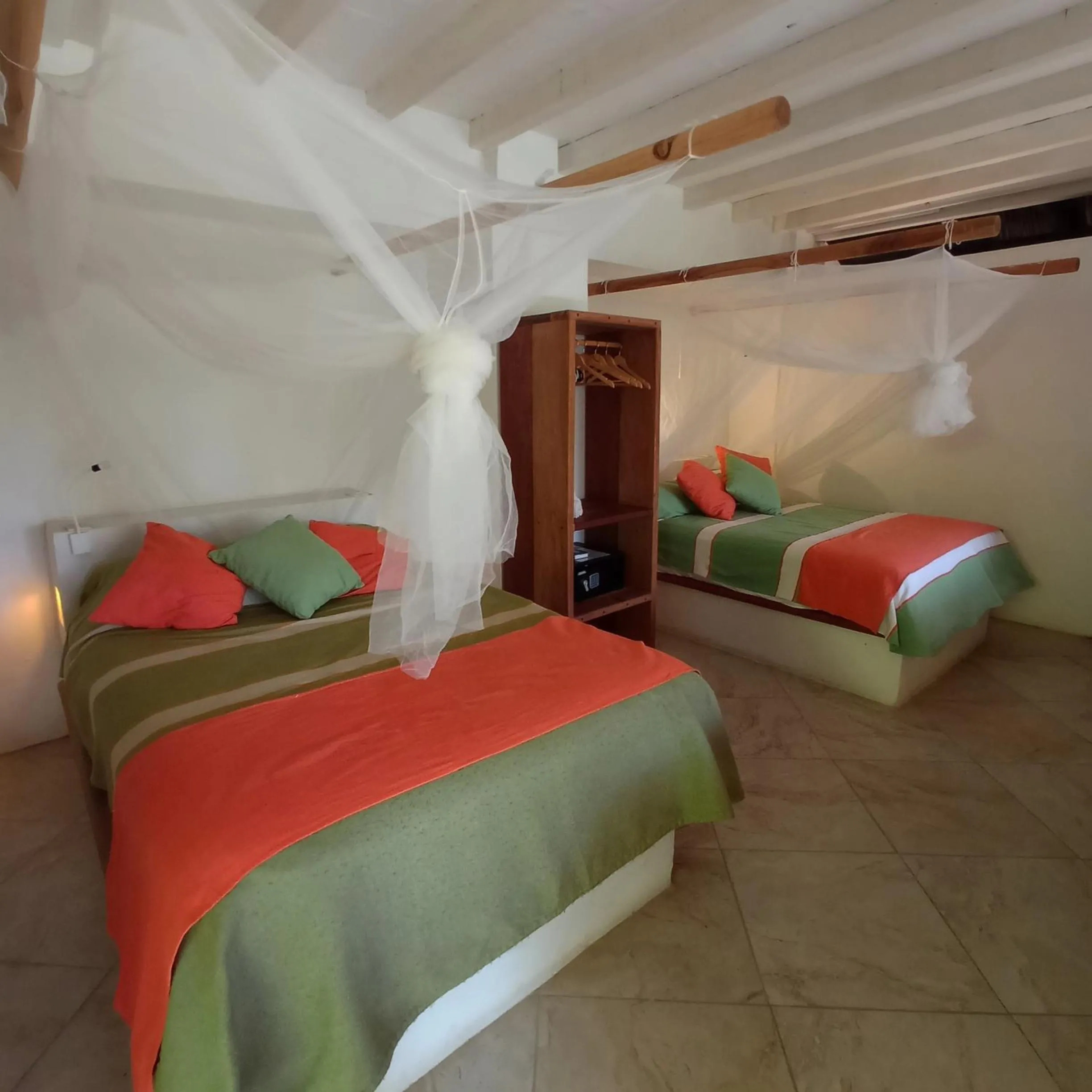 Bedroom, Bed in Zazil Retreat