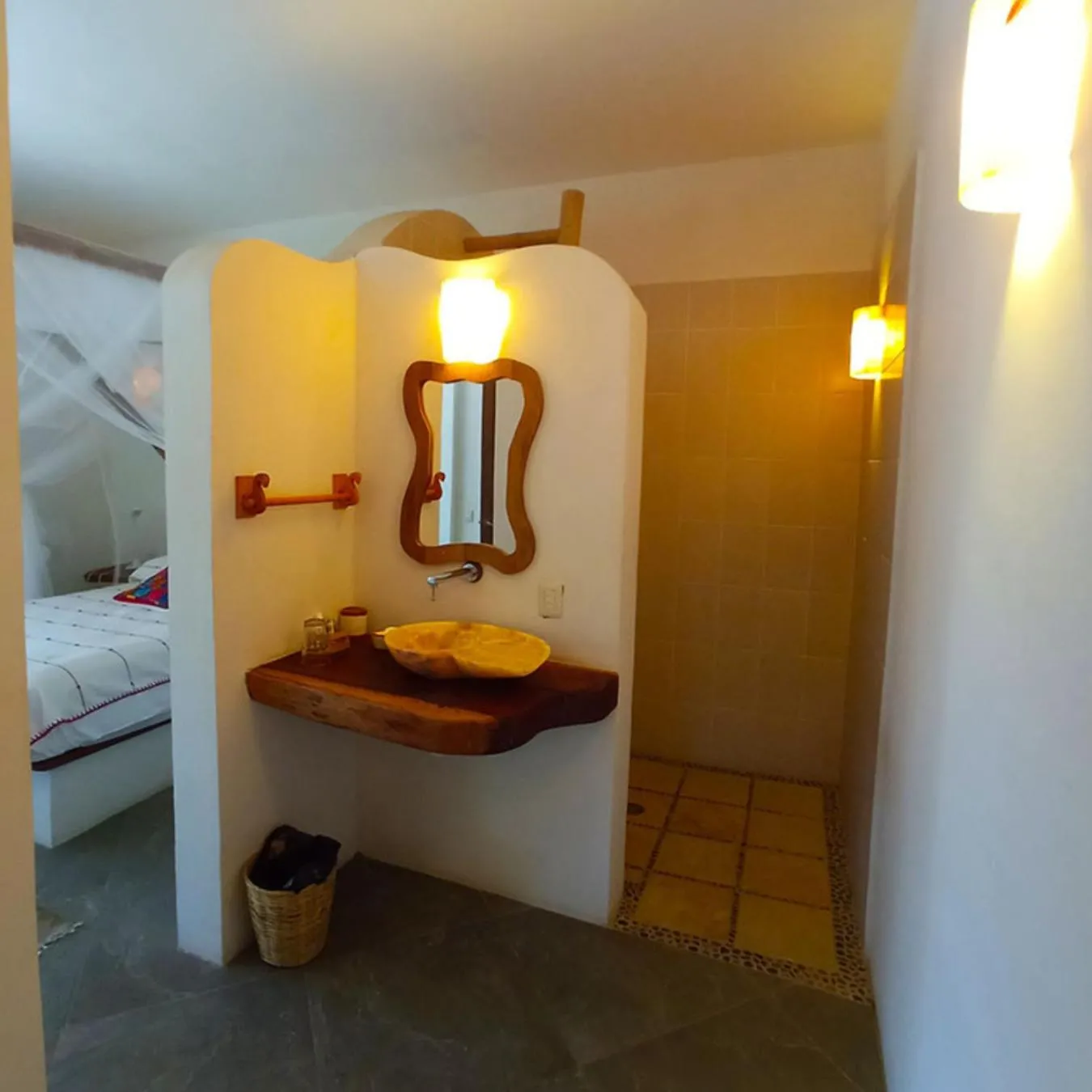 Bathroom, Bed in Zazil Retreat
