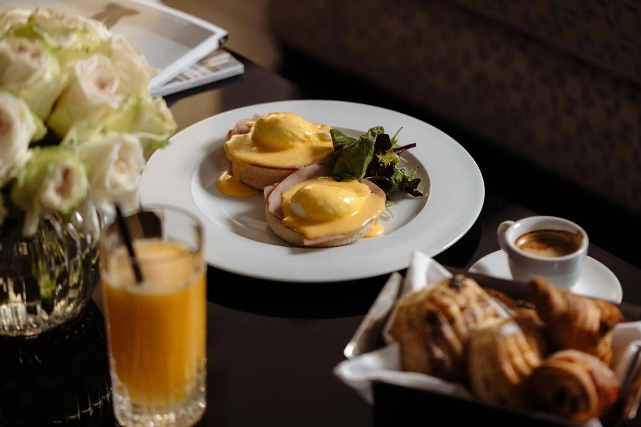 Breakfast in 60 Hyde Park Gate Hotel