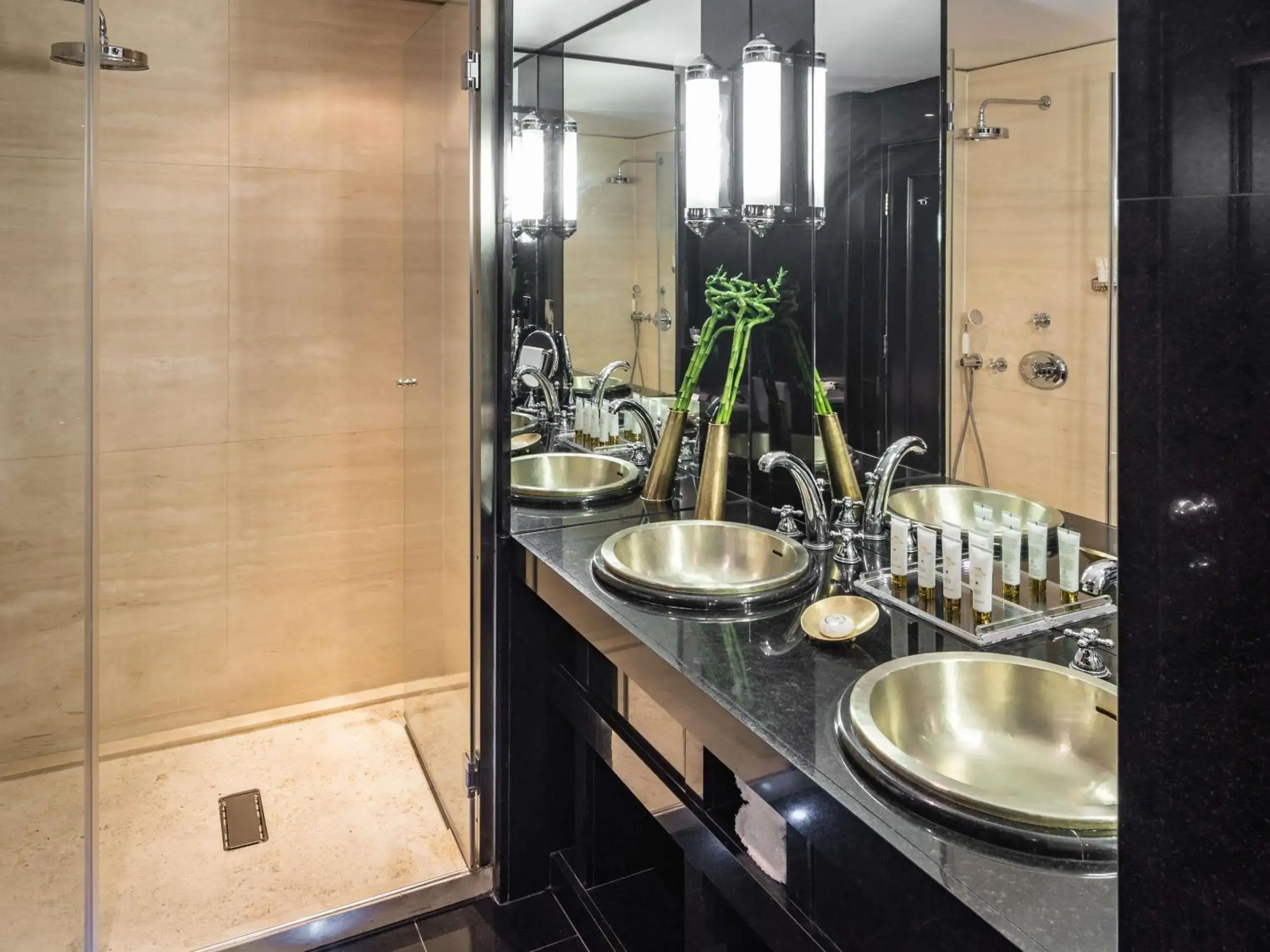 Bedroom in 60 Hyde Park Gate Hotel Bedroom in 60 Hyde Park Gate Hotel