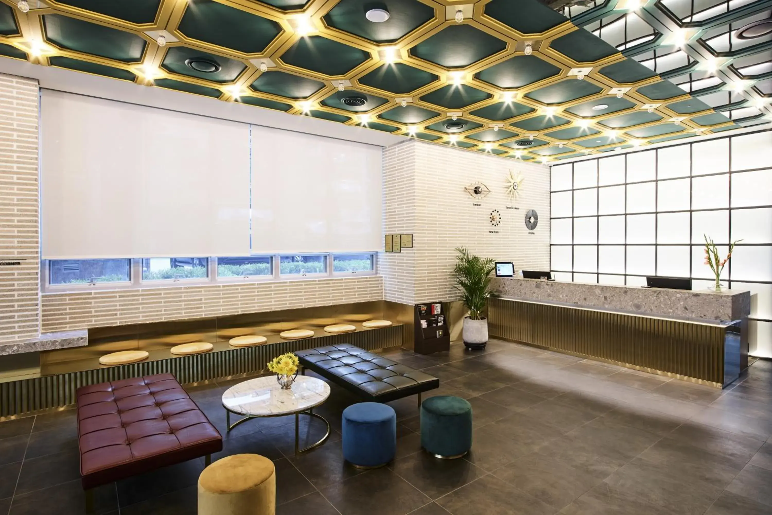 Lobby or reception in Hotel NewV Lobby or reception in Hotel NewV