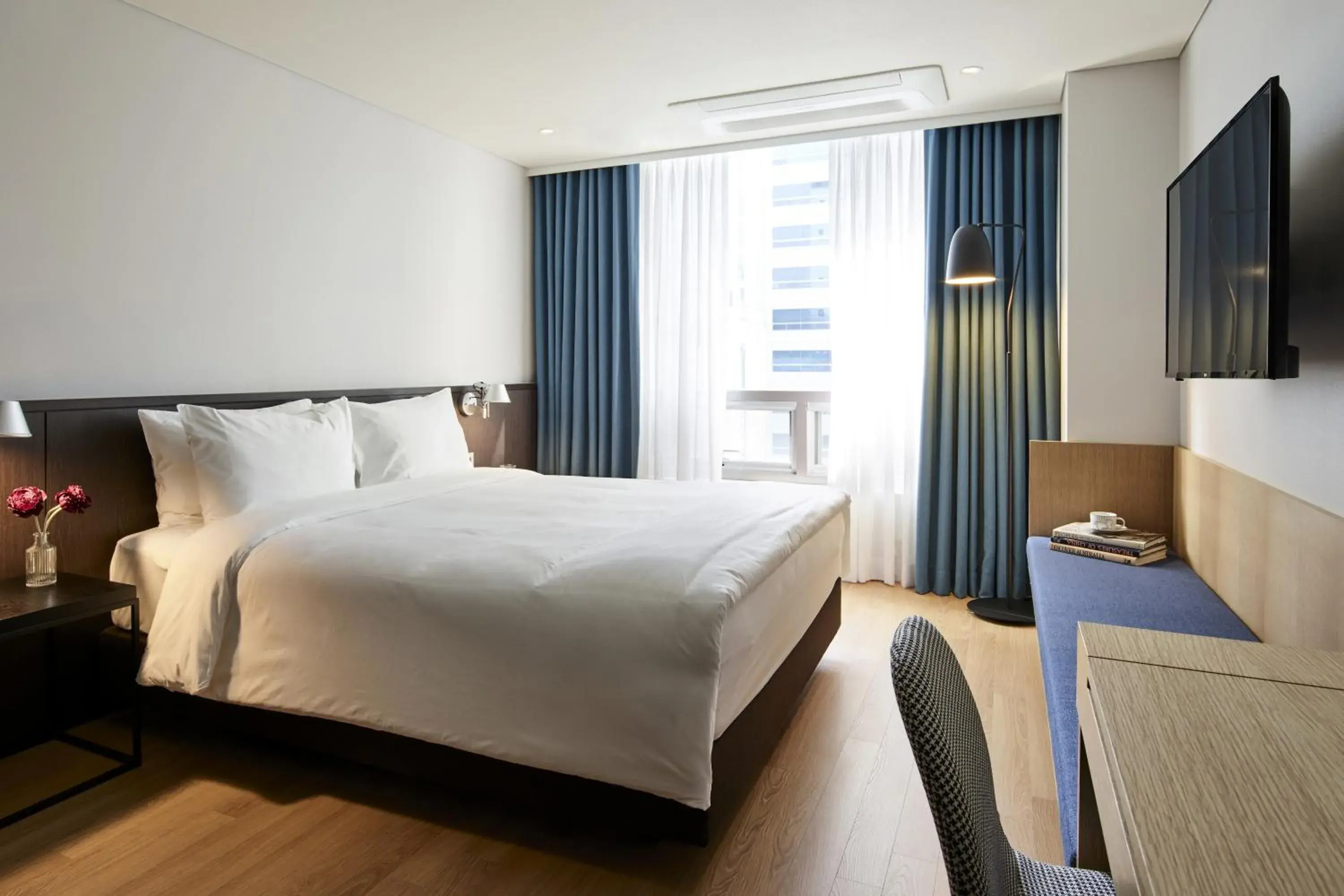 Bedroom, Bed in Hotel NewV Bedroom, Bed in Hotel NewV