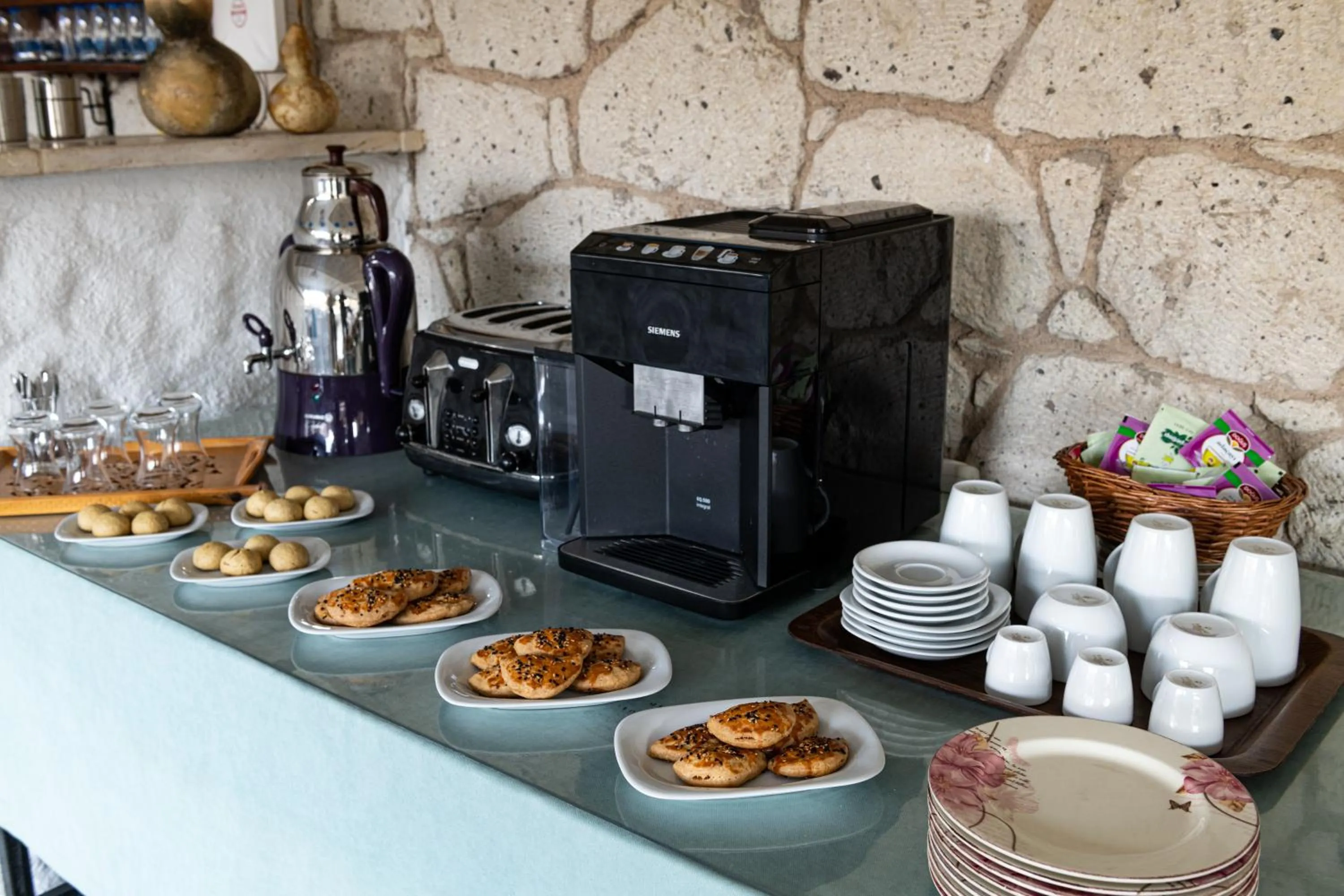 Restaurant/places to eat in Alacati Koclu Konagi Hotel