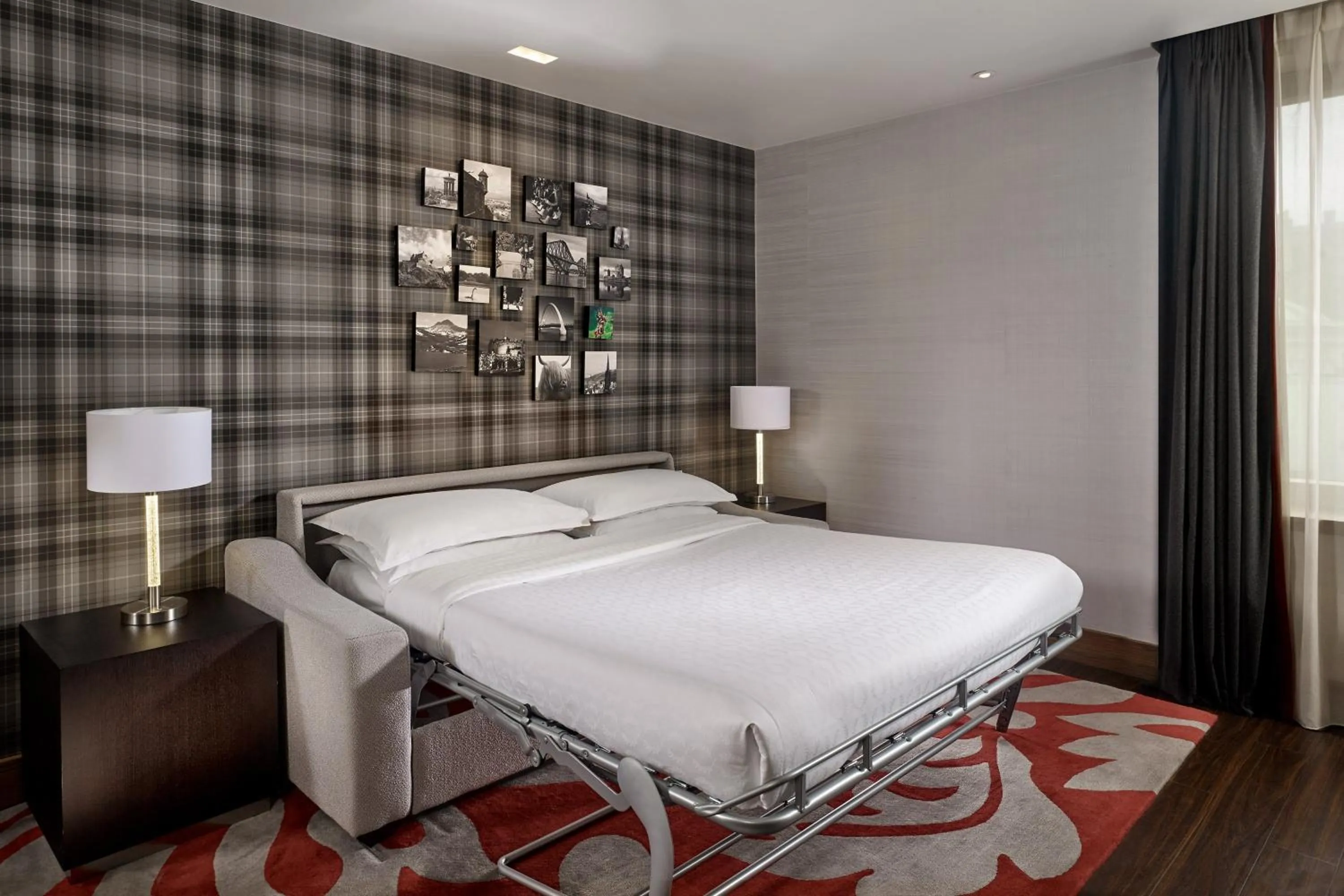 Photo of the whole room, Bed in Sheraton Grand Hotel & Spa