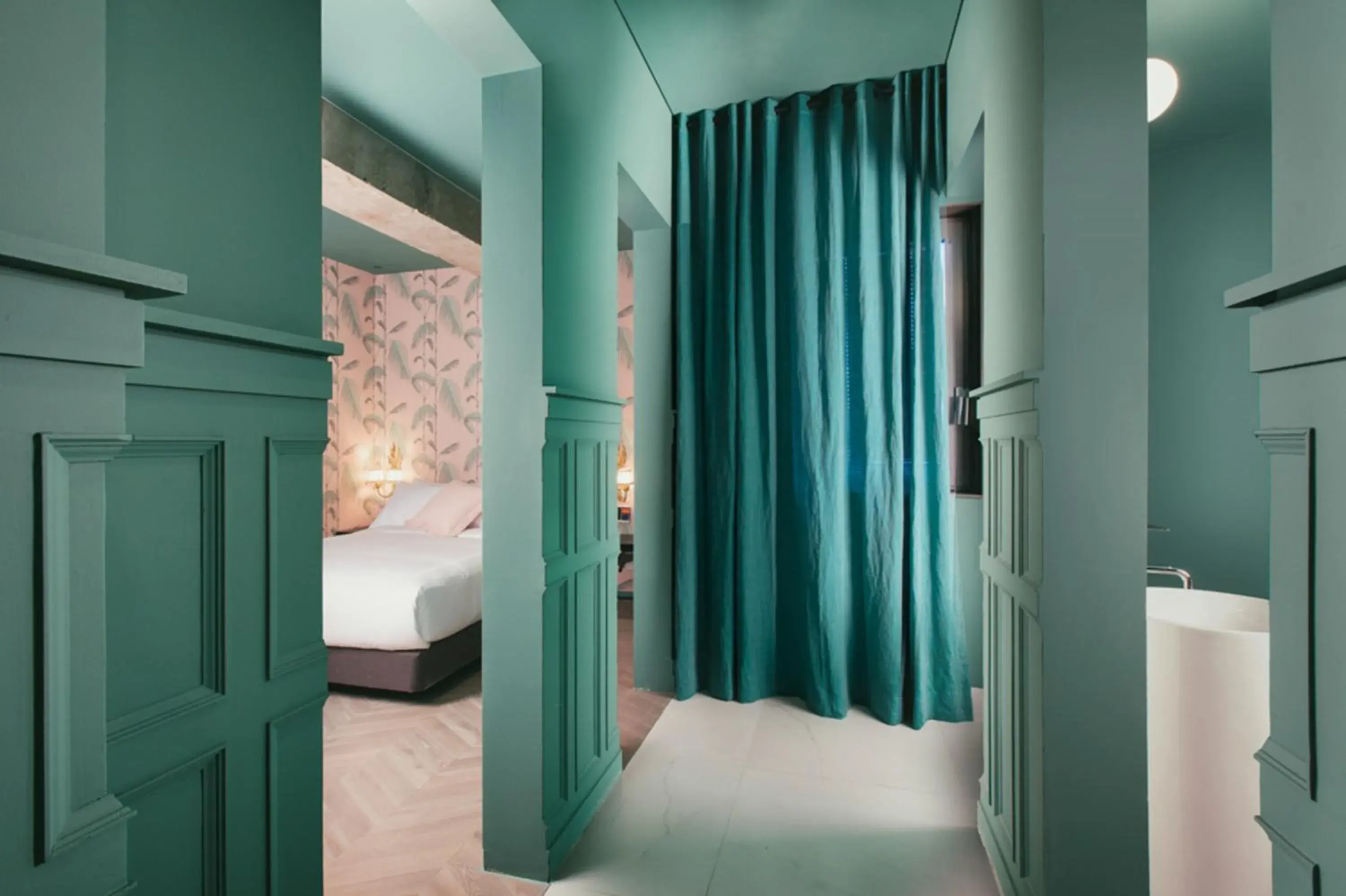 Bed in BROWN DOT Hotel Dadaepo Beach Bed in BROWN DOT Hotel Dadaepo Beach