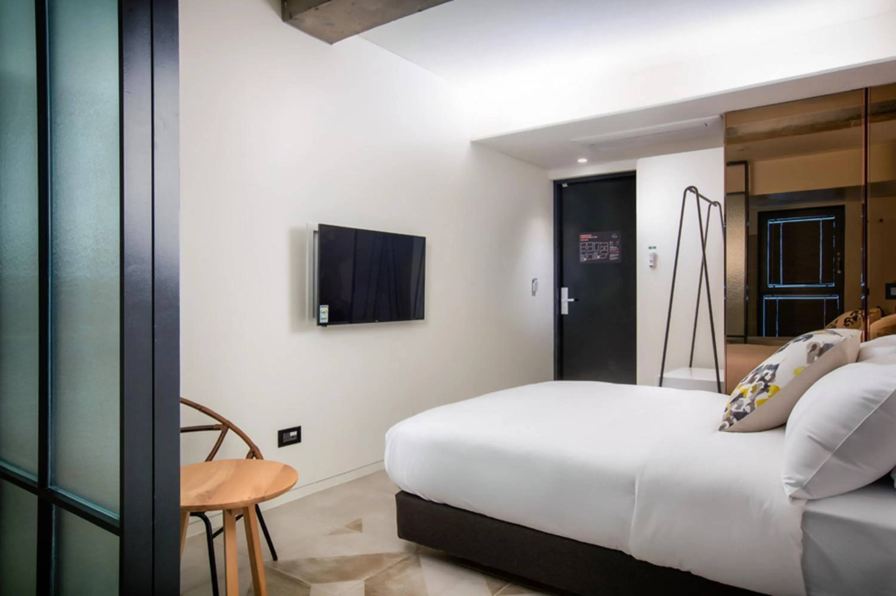 Bed in BROWN DOT Hotel Dadaepo Beach ㅡ 구 Oia Hotel