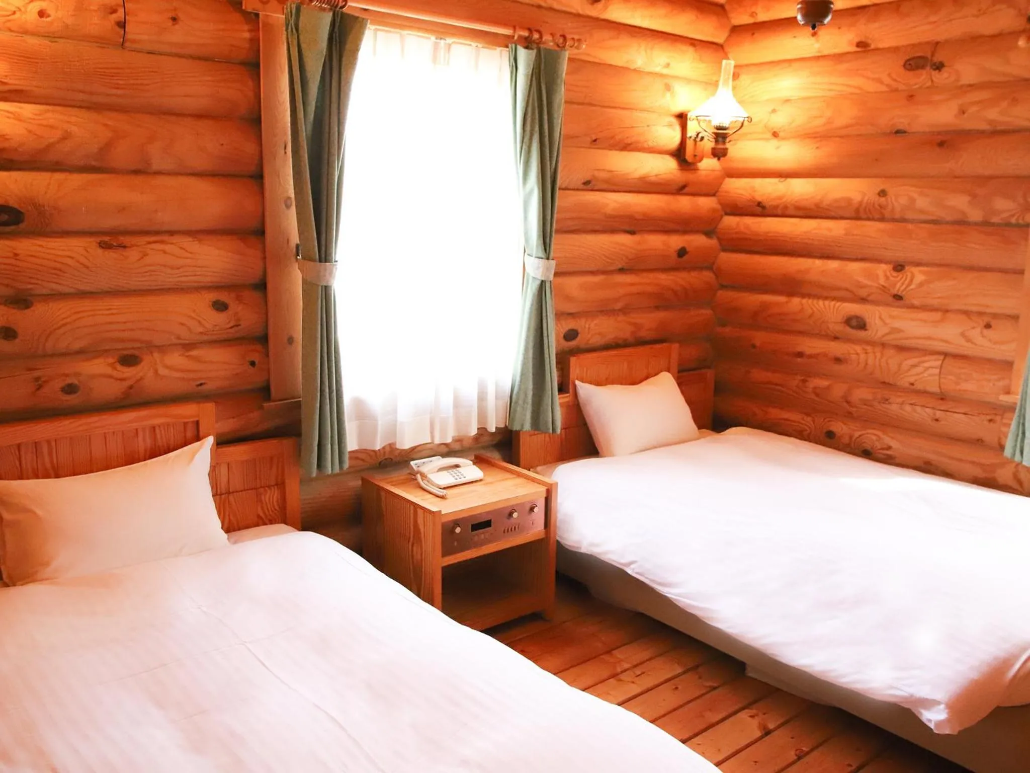 Bedroom, Bed in Hotel Lodge Maishima