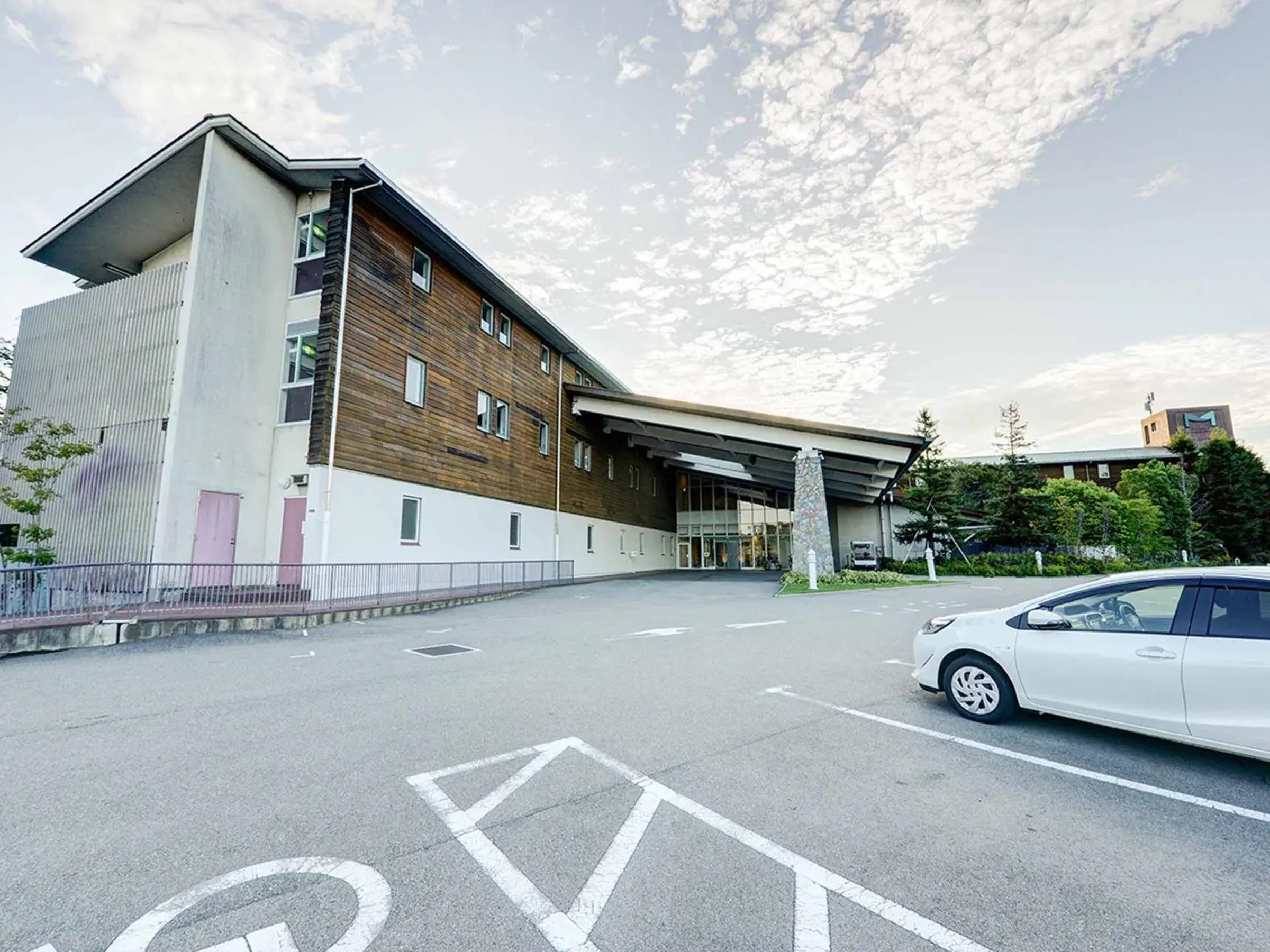 Property building in Hotel Lodge Maishima Property building in Hotel Lodge Maishima