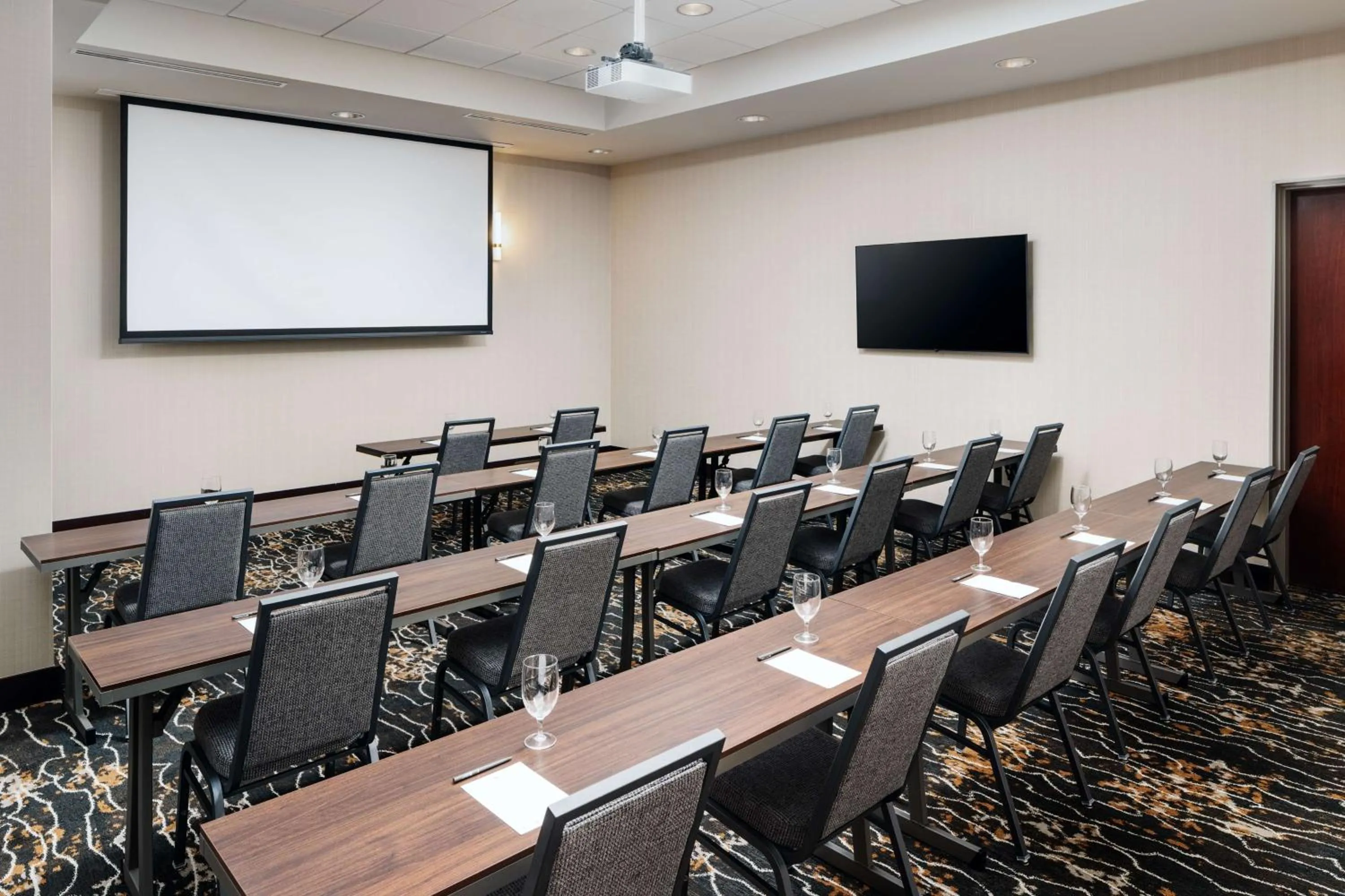 Meeting/conference room in Embassy Suites Huntsville