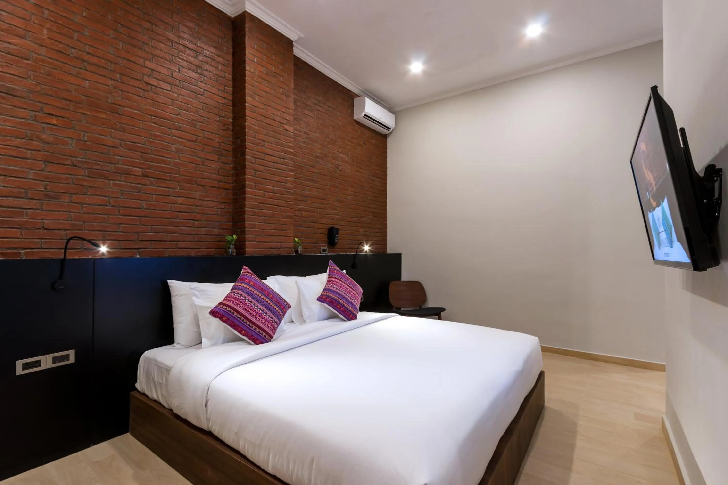 Bed in S Loft Manado