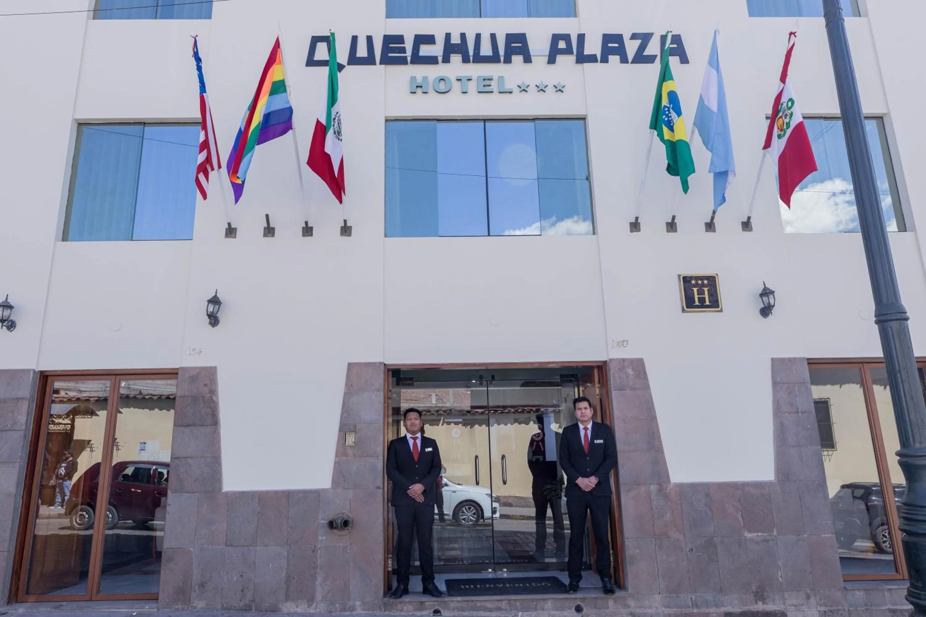Property building in Quechua Plaza Hotel