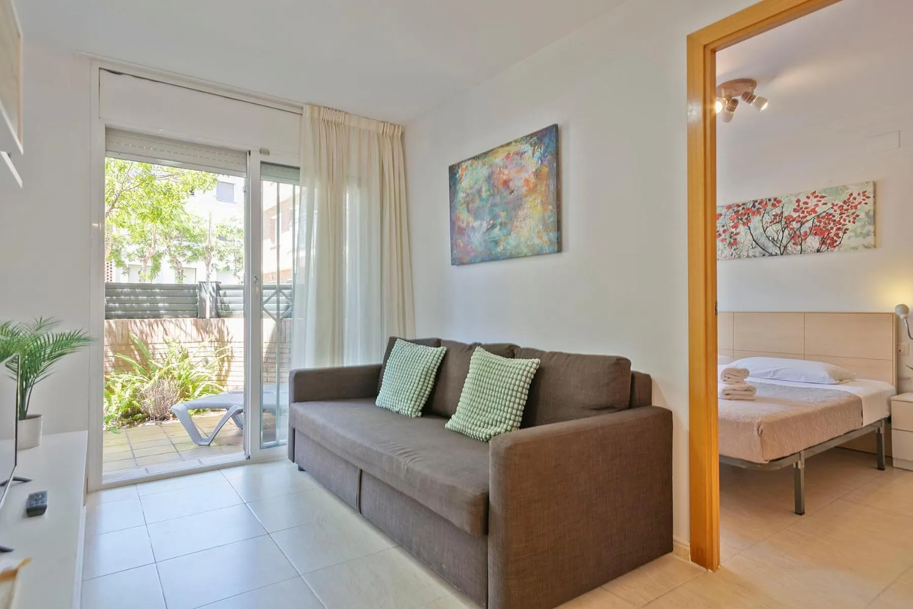 Balcony/Terrace, Bed in Apartamentos Velor