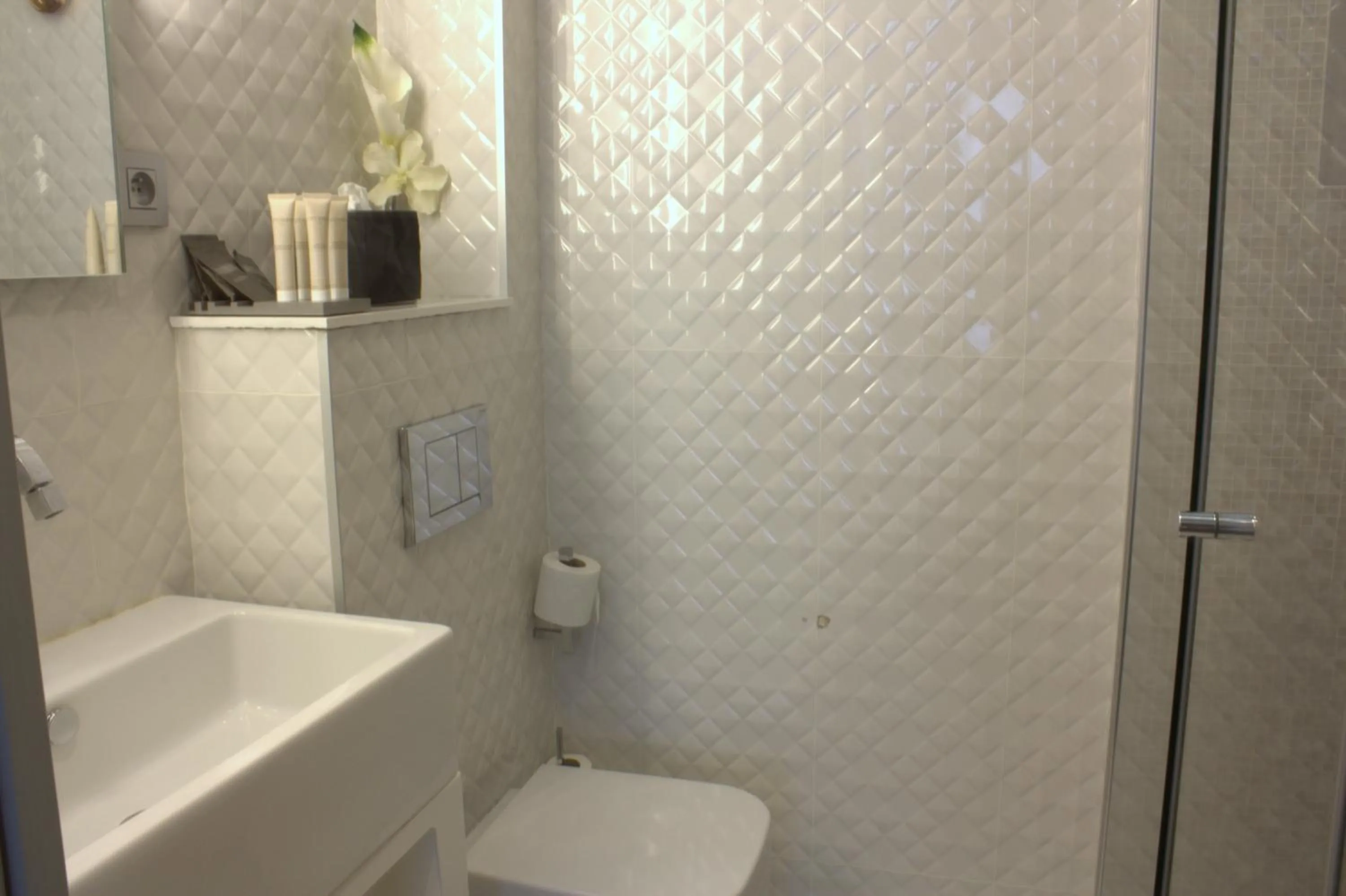 Bathroom in Le Malown