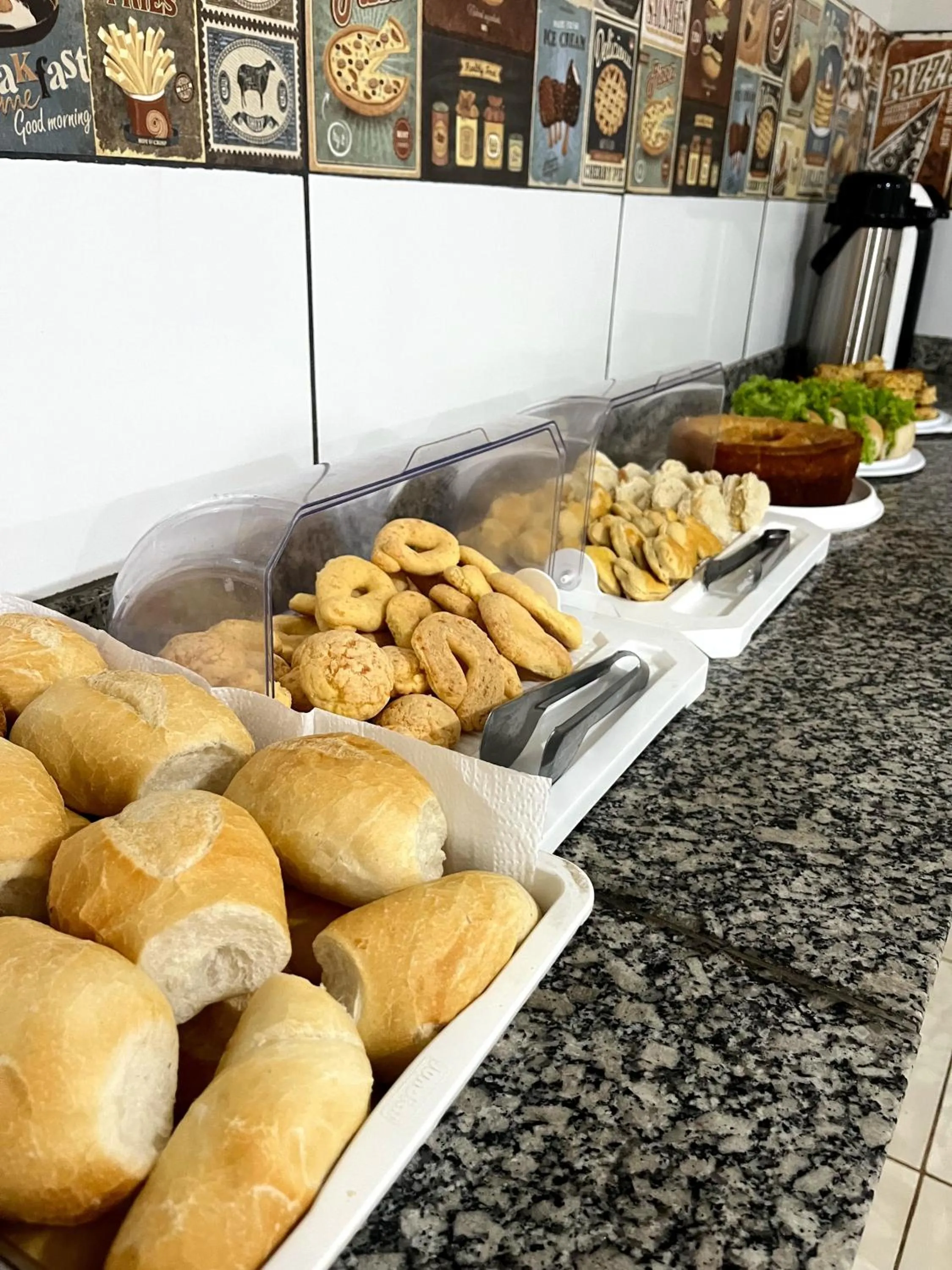 Breakfast in Hotel Sublime - Pistão Sul - Próximo a Universidade Católica de Brasília