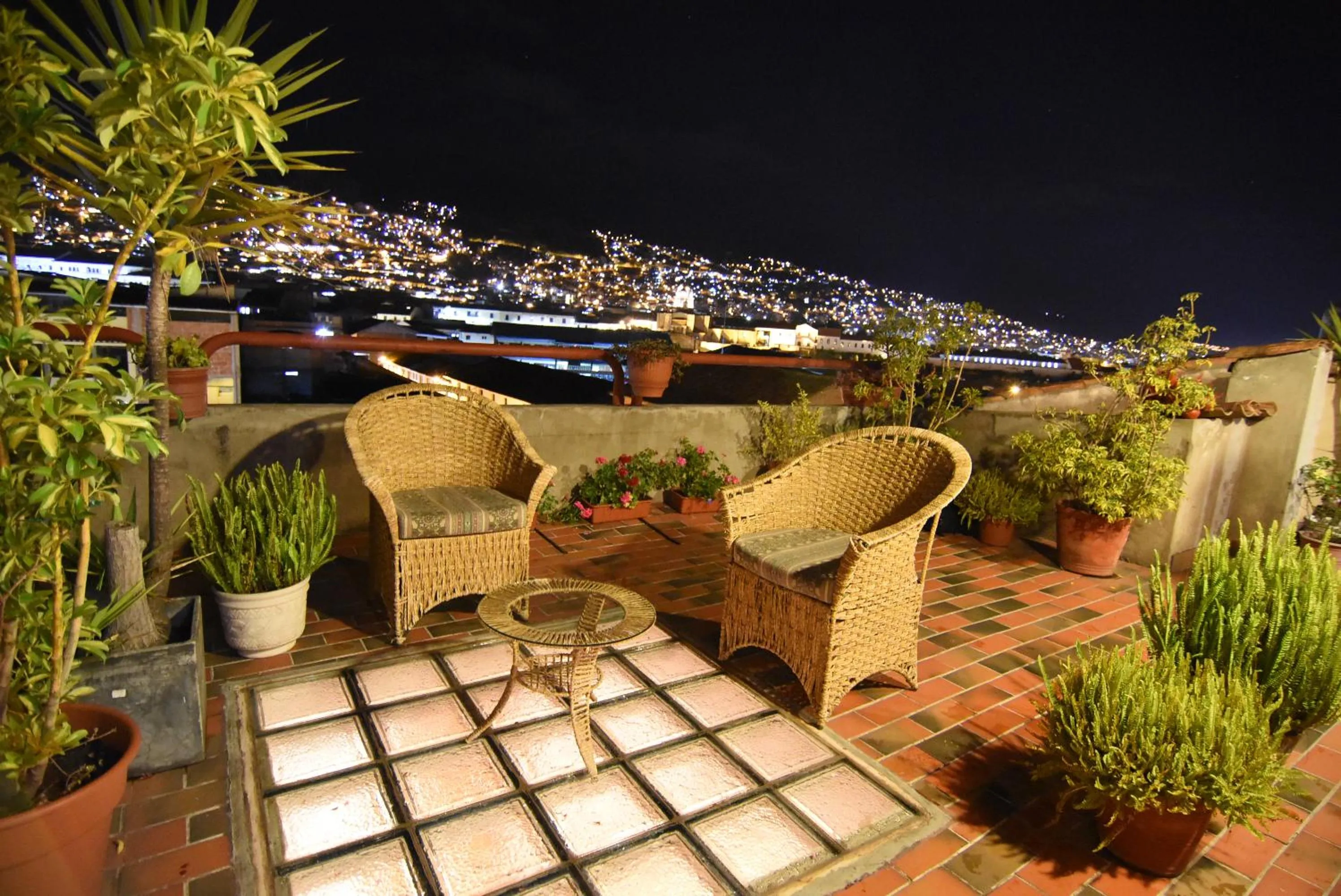 Patio in Hotel Prisma Cusco