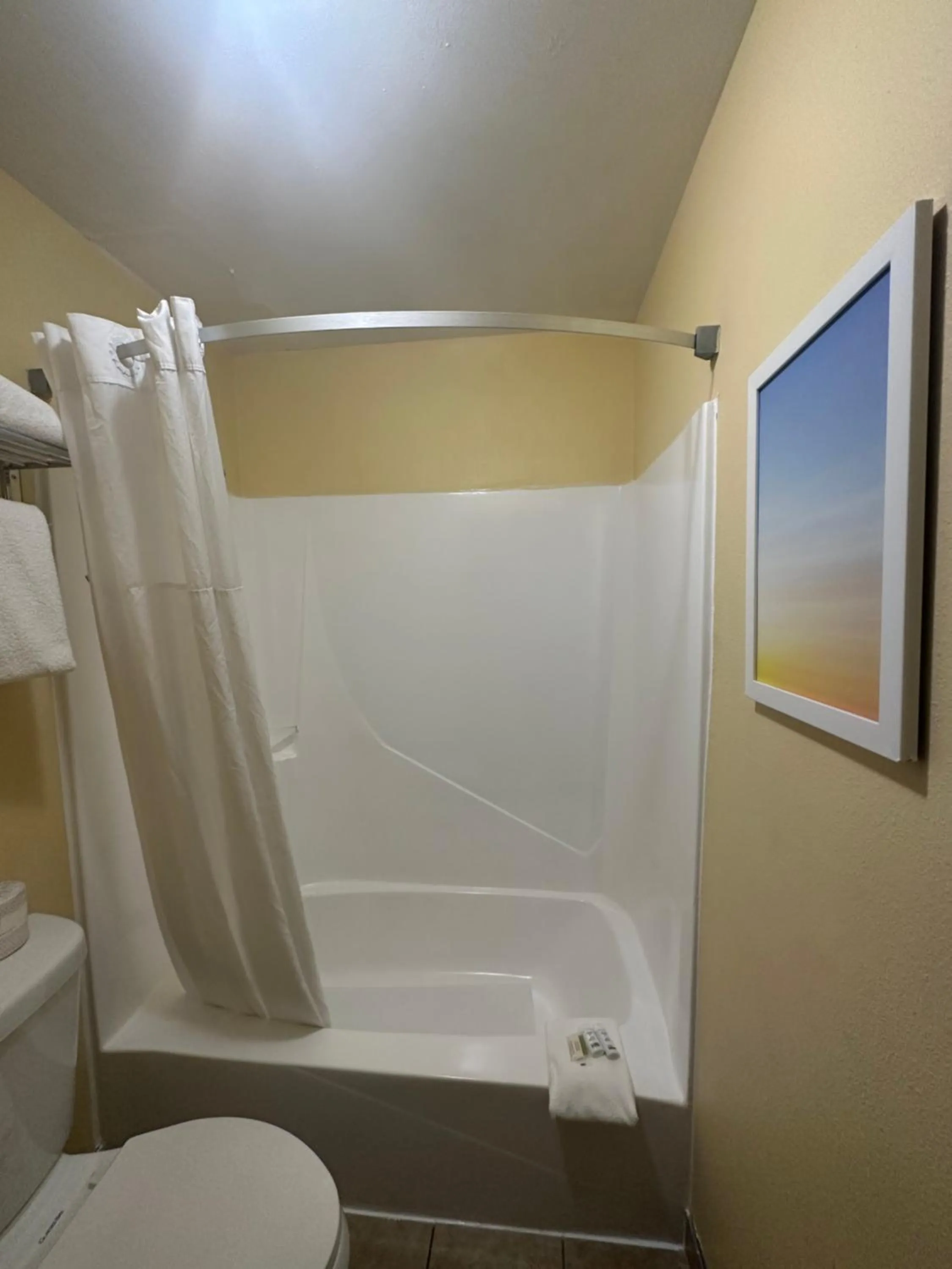 Bathroom in Days Inn & Suites by Wyndham Gunnison