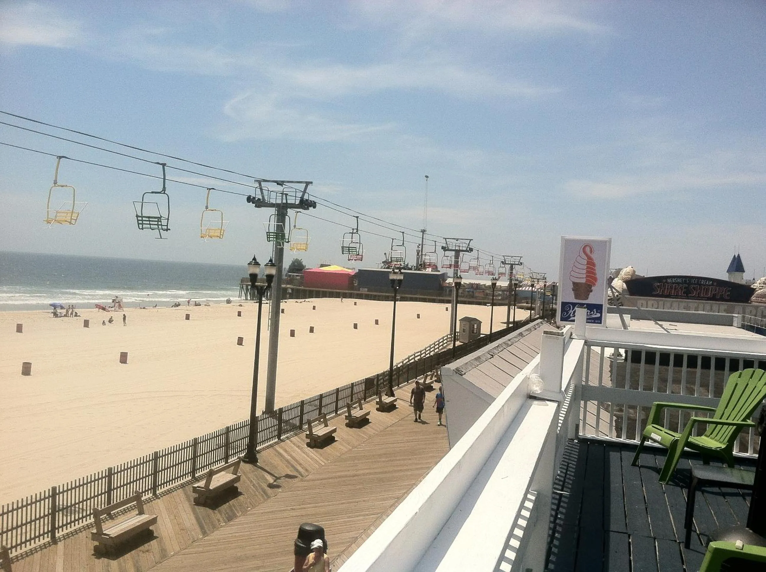 Facade/entrance in Boardwalk Hotel Charlee & Apartments Beach Hotel Oceanfront
