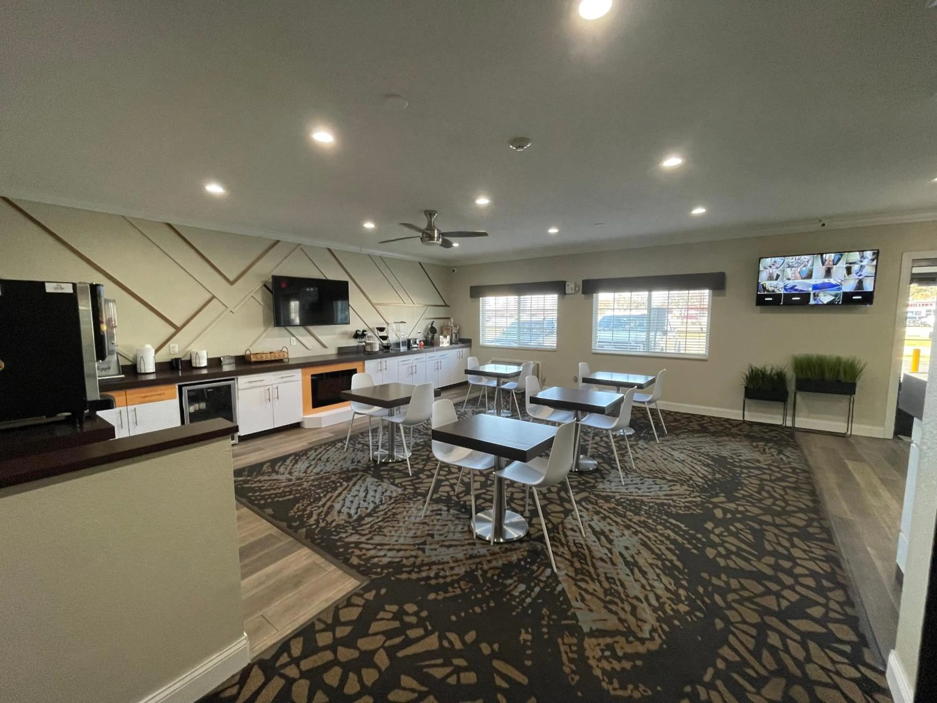 Breakfast in BridgePointe Advantage by BPhotels