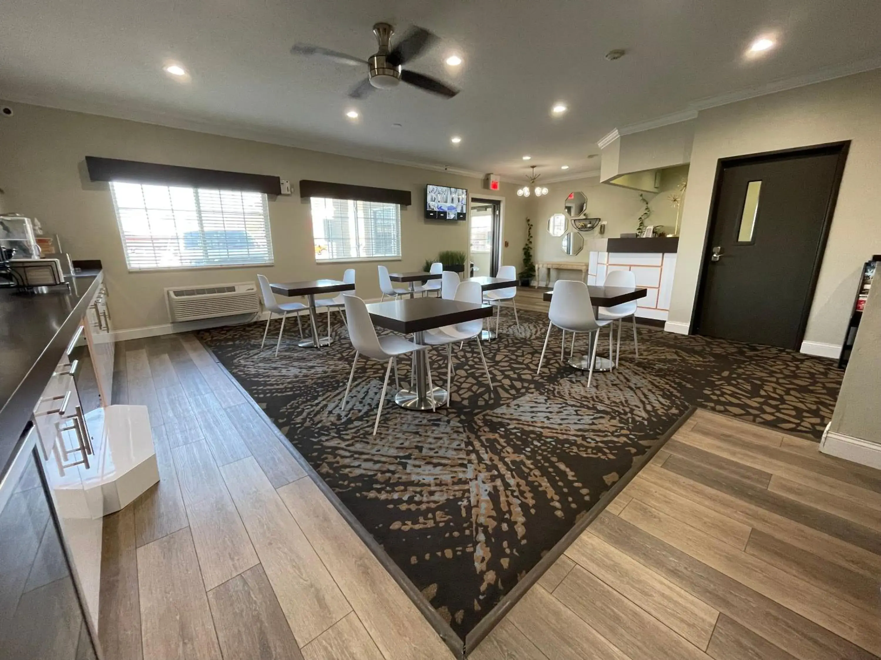 Breakfast in BridgePointe Advantage by BPhotels Breakfast in BridgePointe Advantage by BPhotels